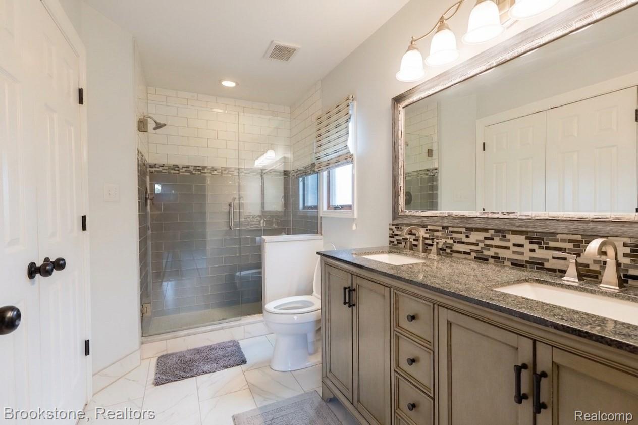 12657 Boardwalk Drive Property Photo 13