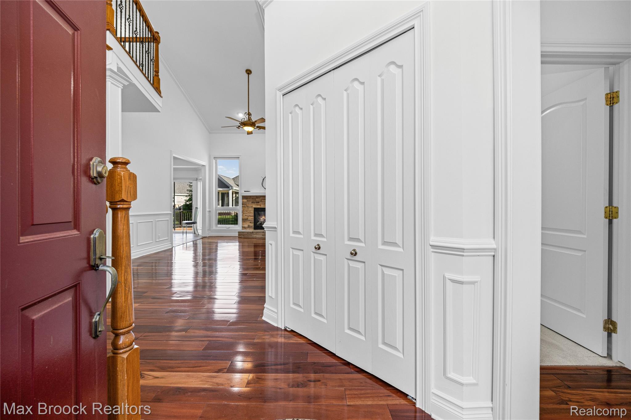 1723 Pine Forest Drive Property Photo 6