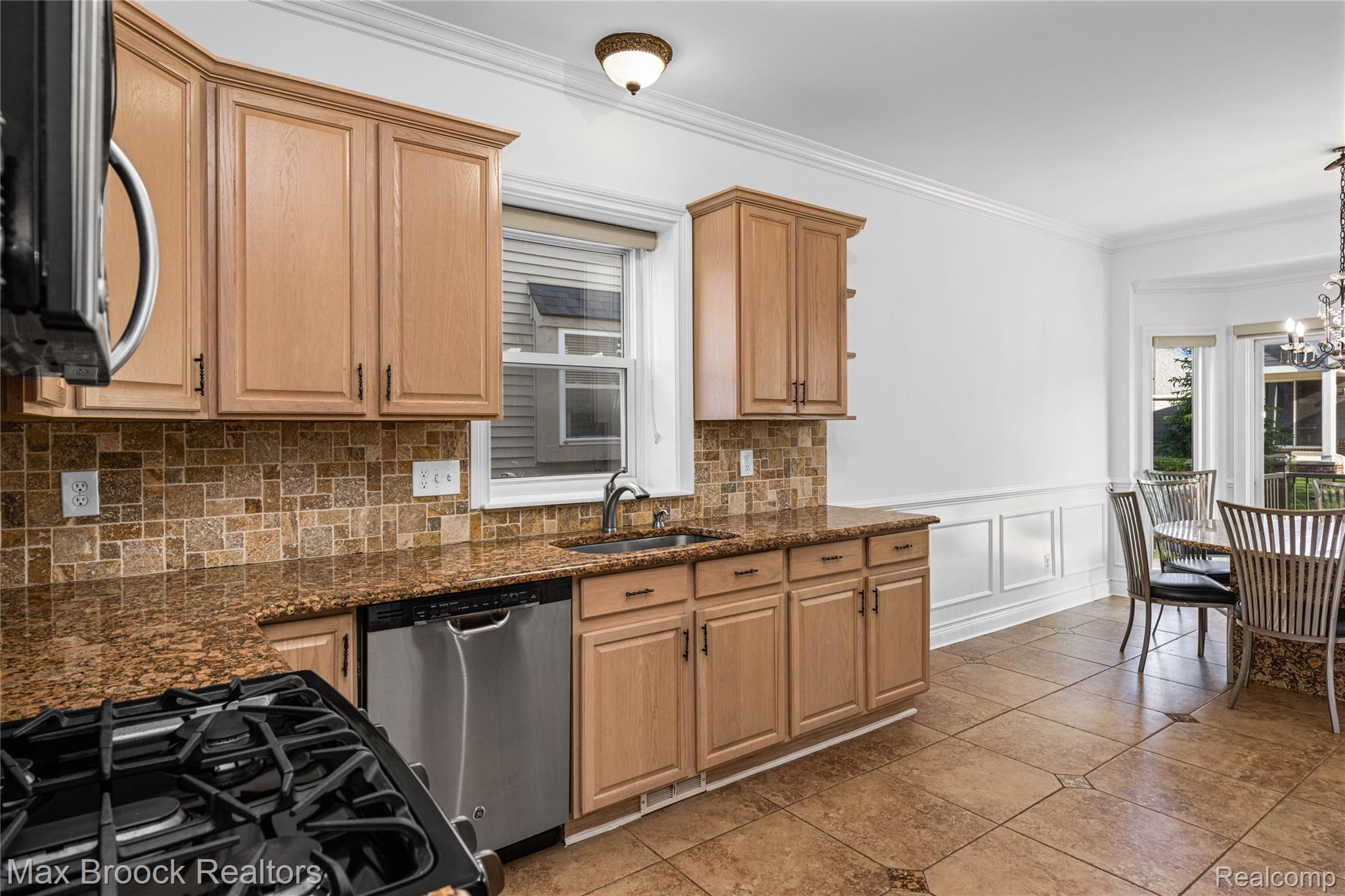 1723 Pine Forest Drive Property Photo 22