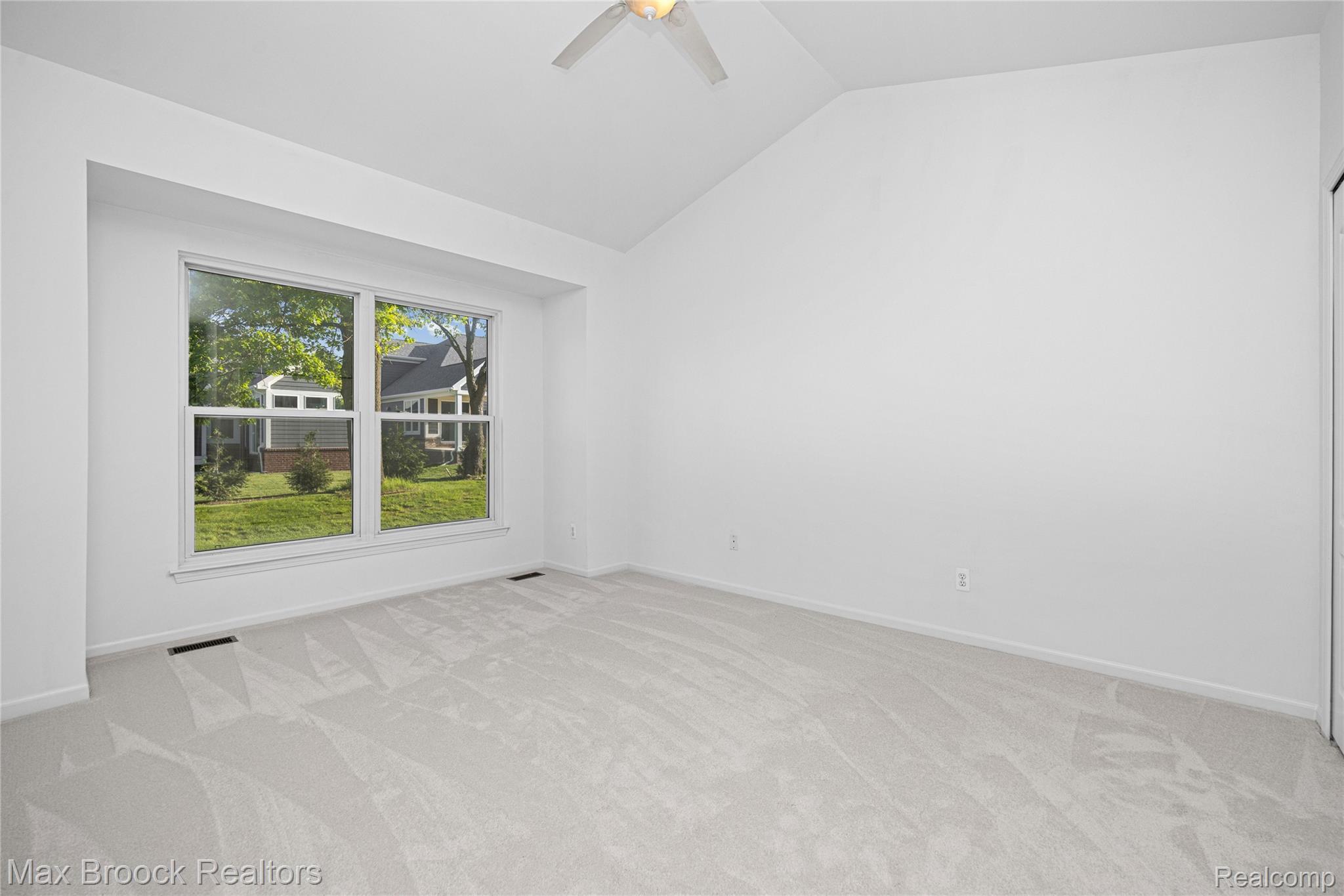 1723 Pine Forest Drive Property Photo 31