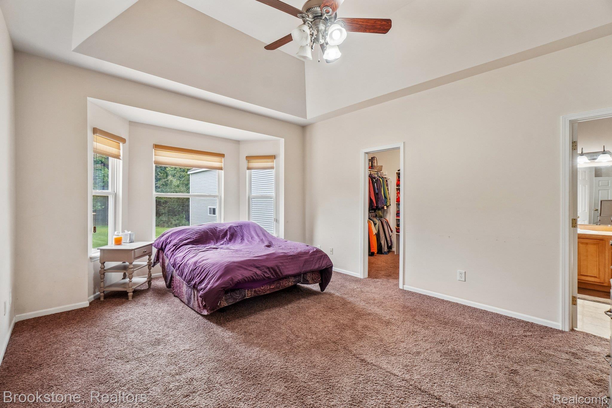 2633 Groveland Road Property Photo 16