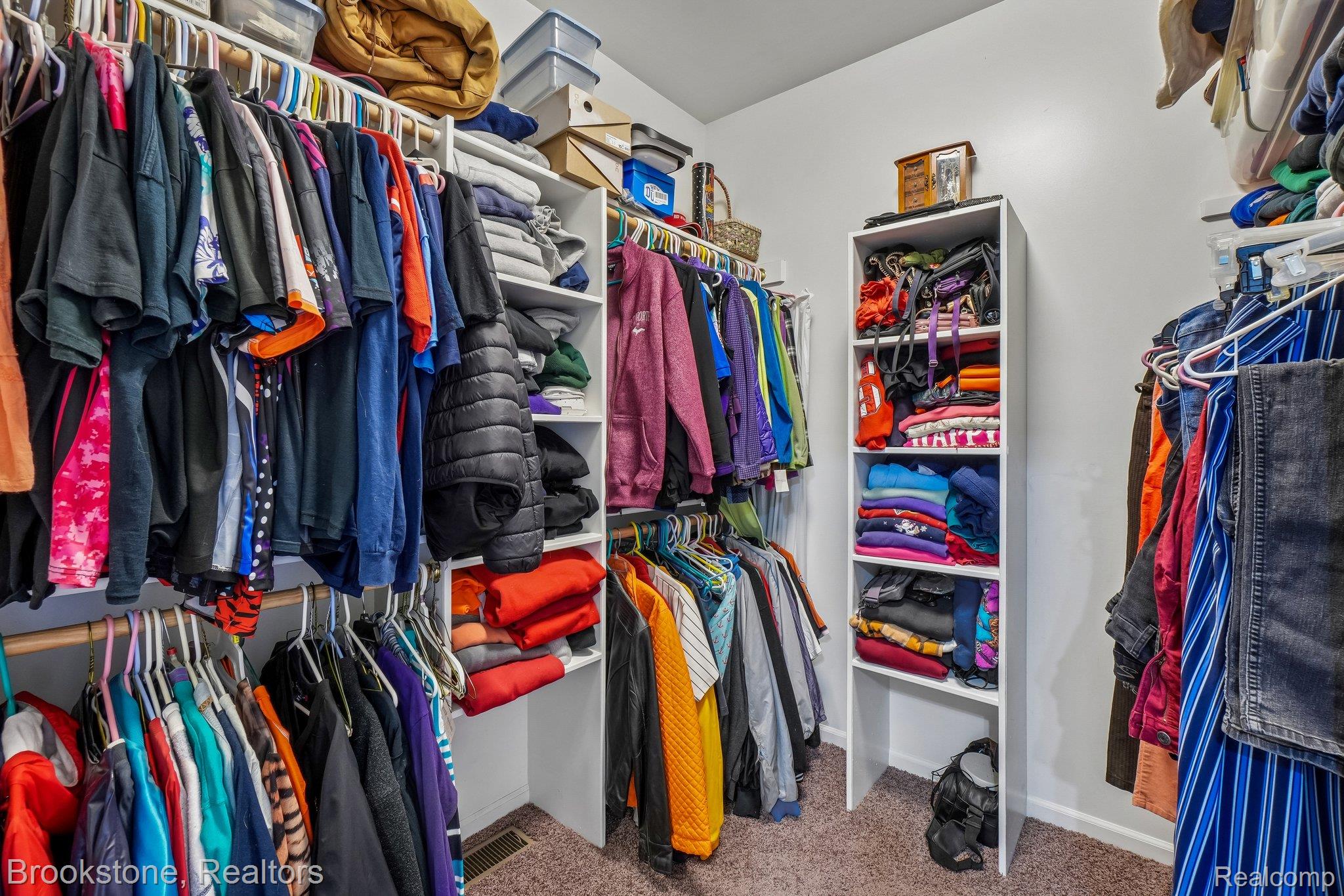 2633 Groveland Road Property Photo 19