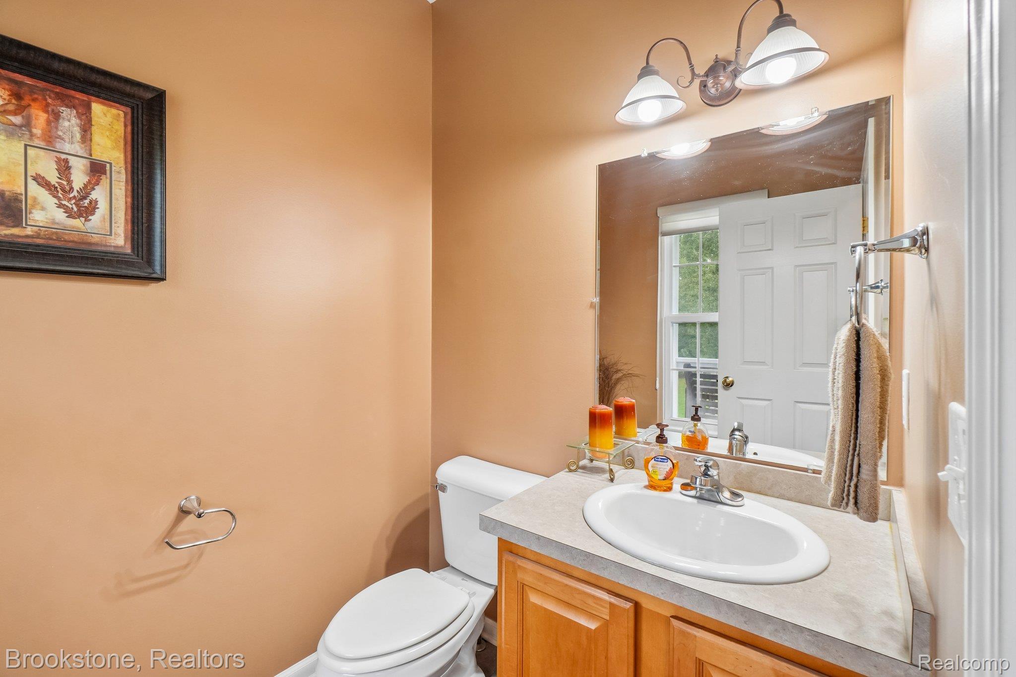 2633 Groveland Road Property Photo 20