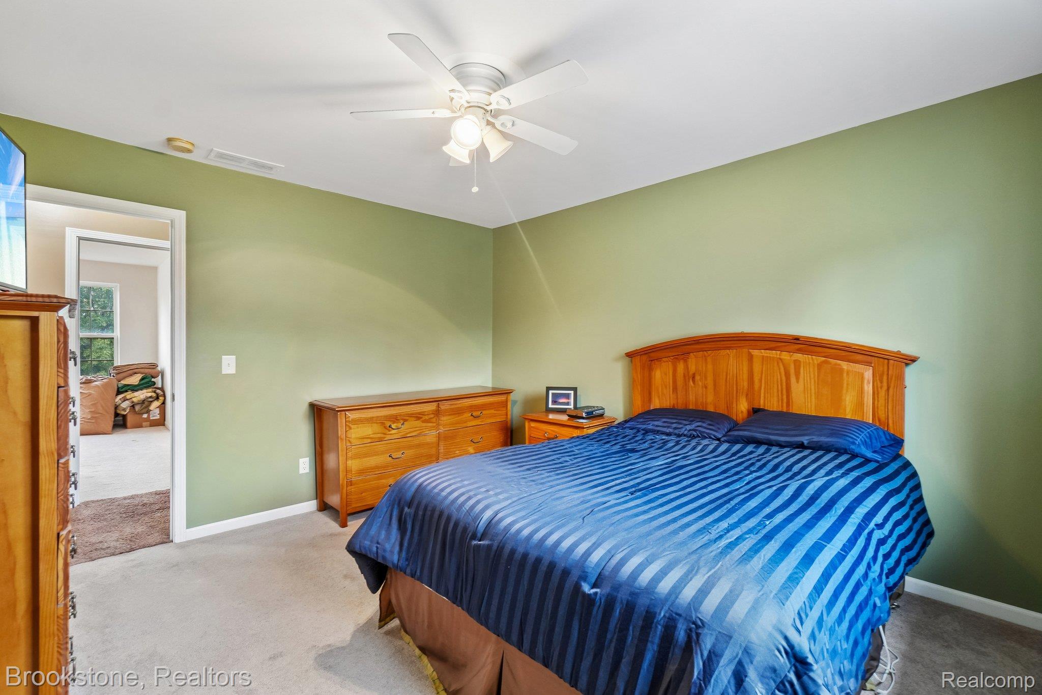 2633 Groveland Road Property Photo 30