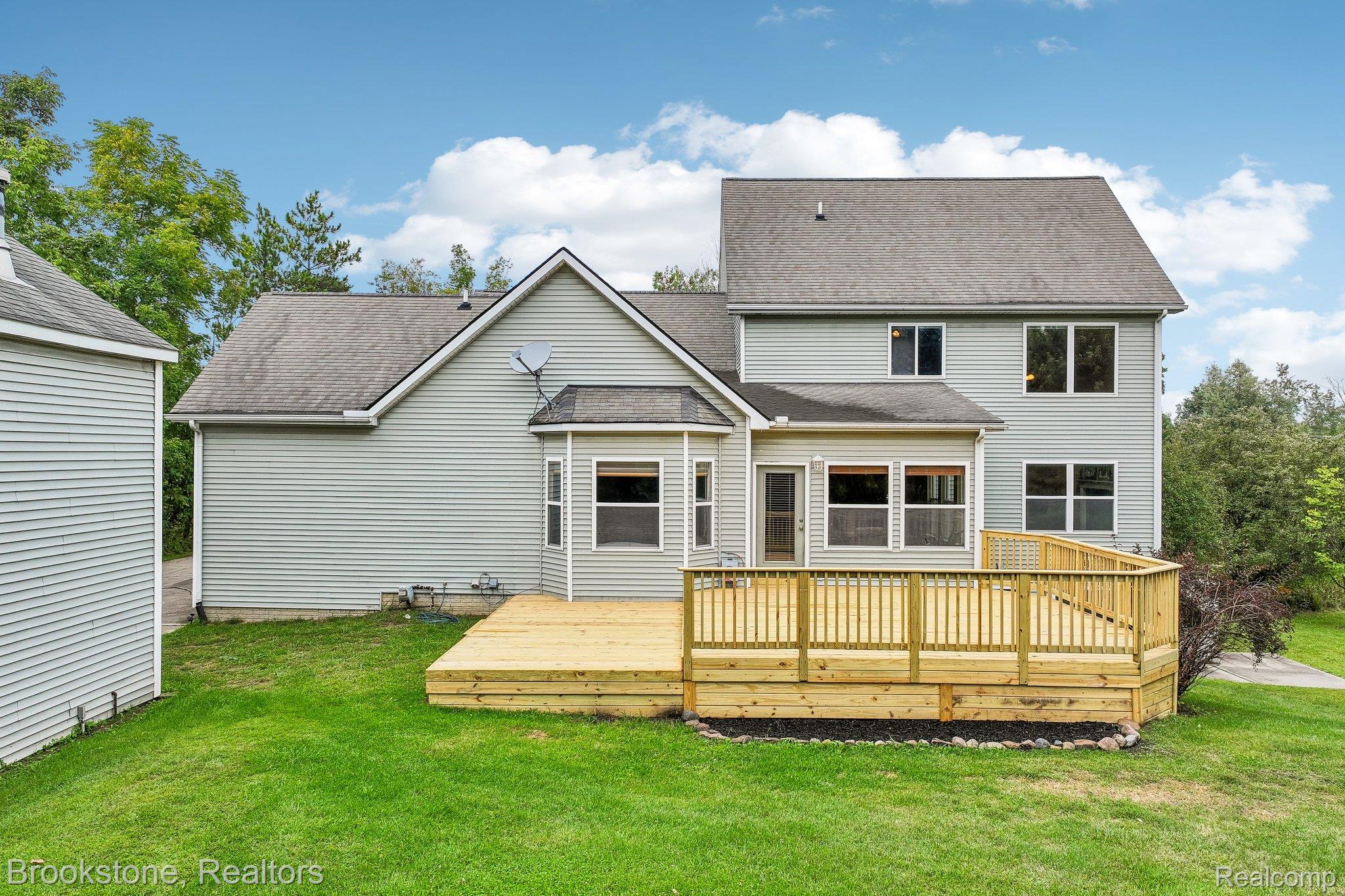 2633 Groveland Road Property Photo 45