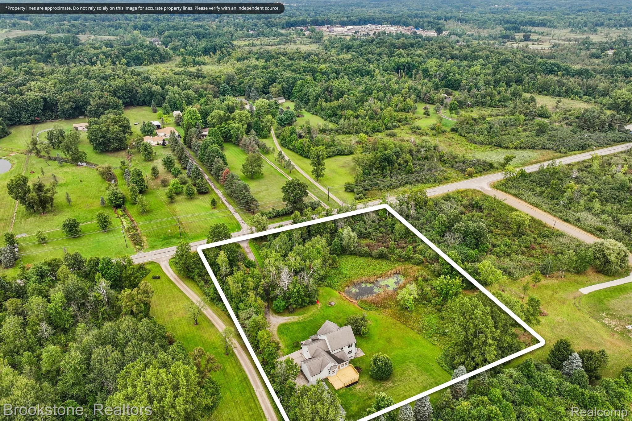 2633 Groveland Road Property Photo 53