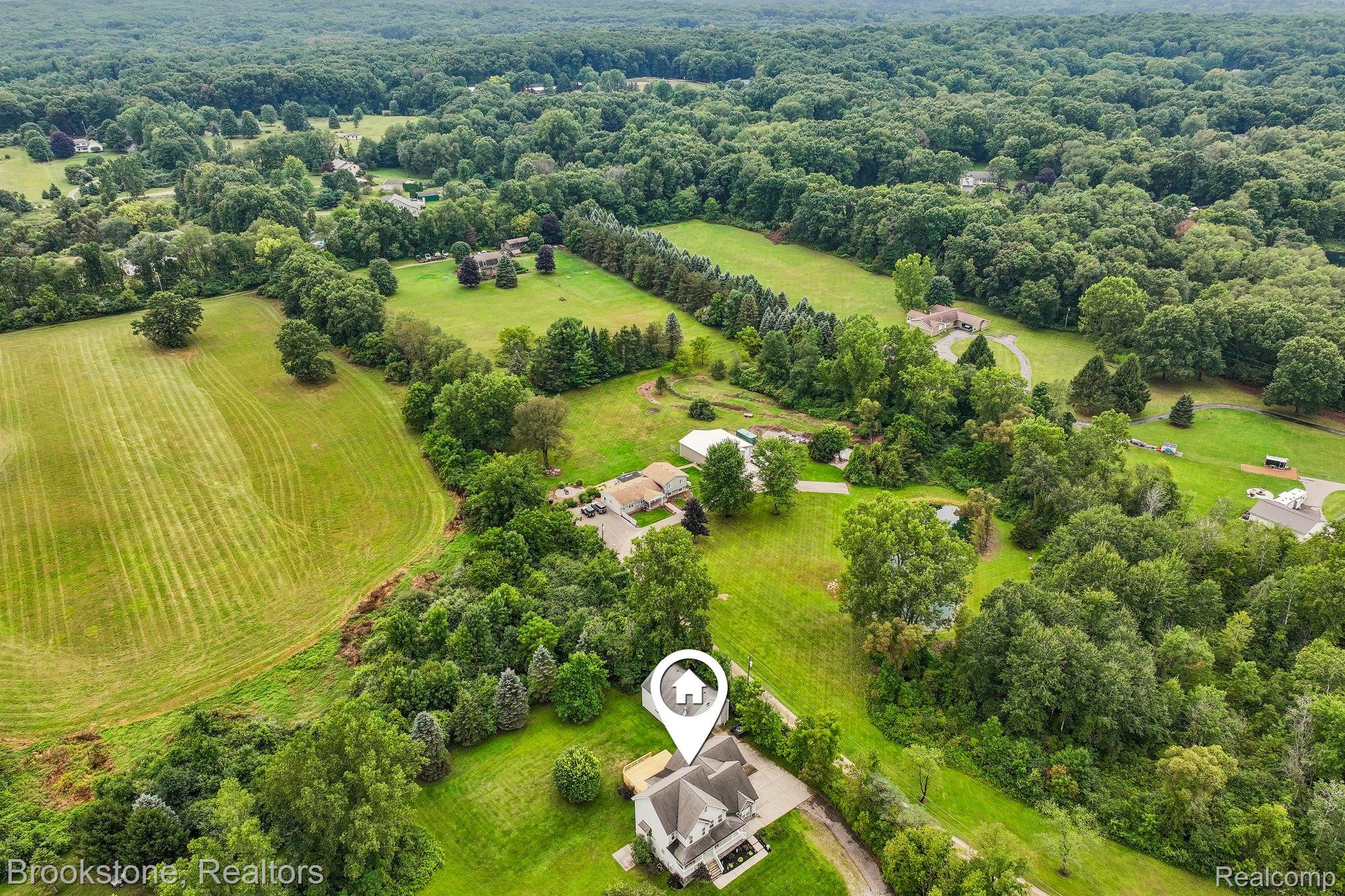 2633 Groveland Road Property Photo 55