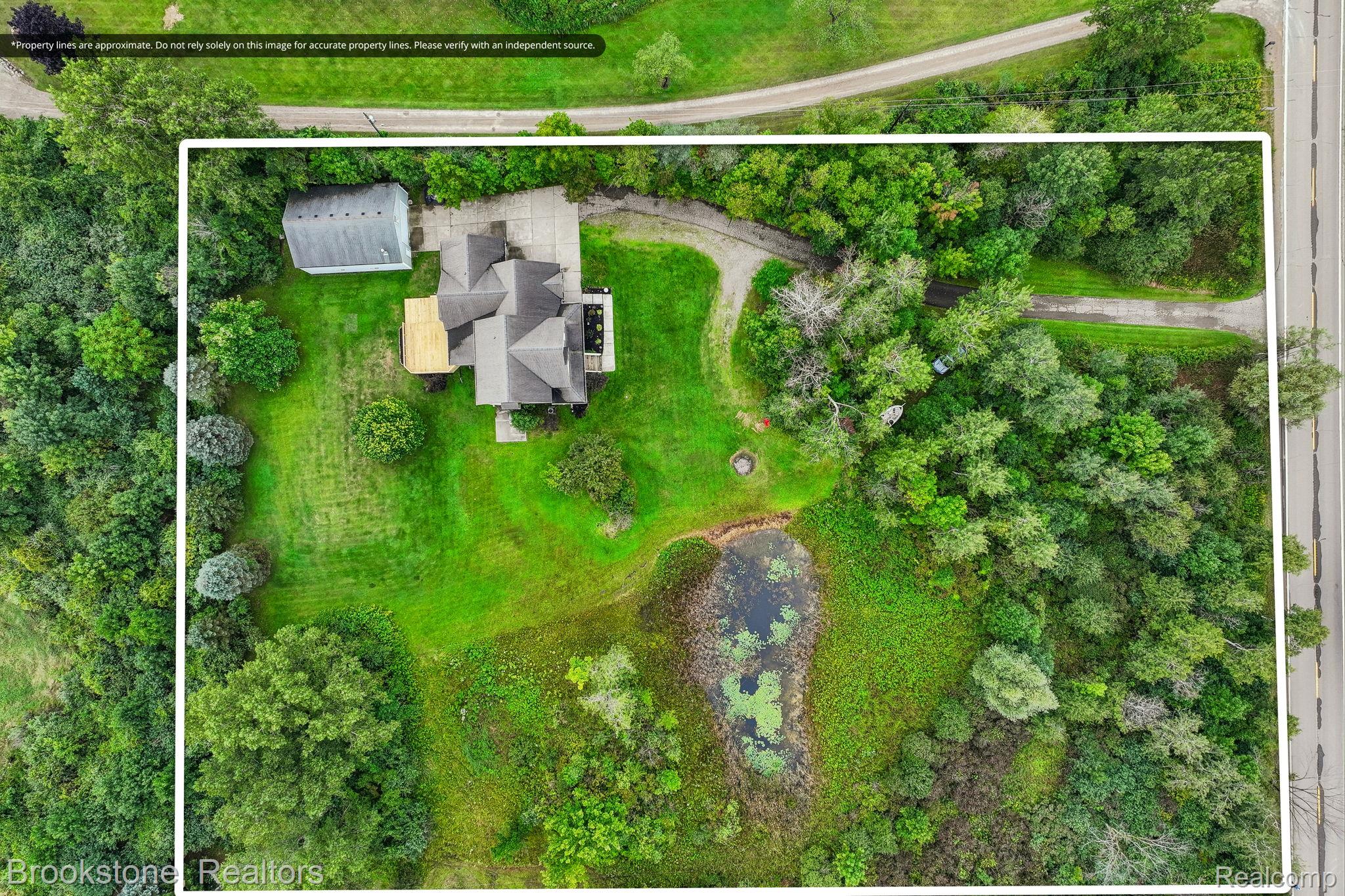 2633 Groveland Road Property Photo 58