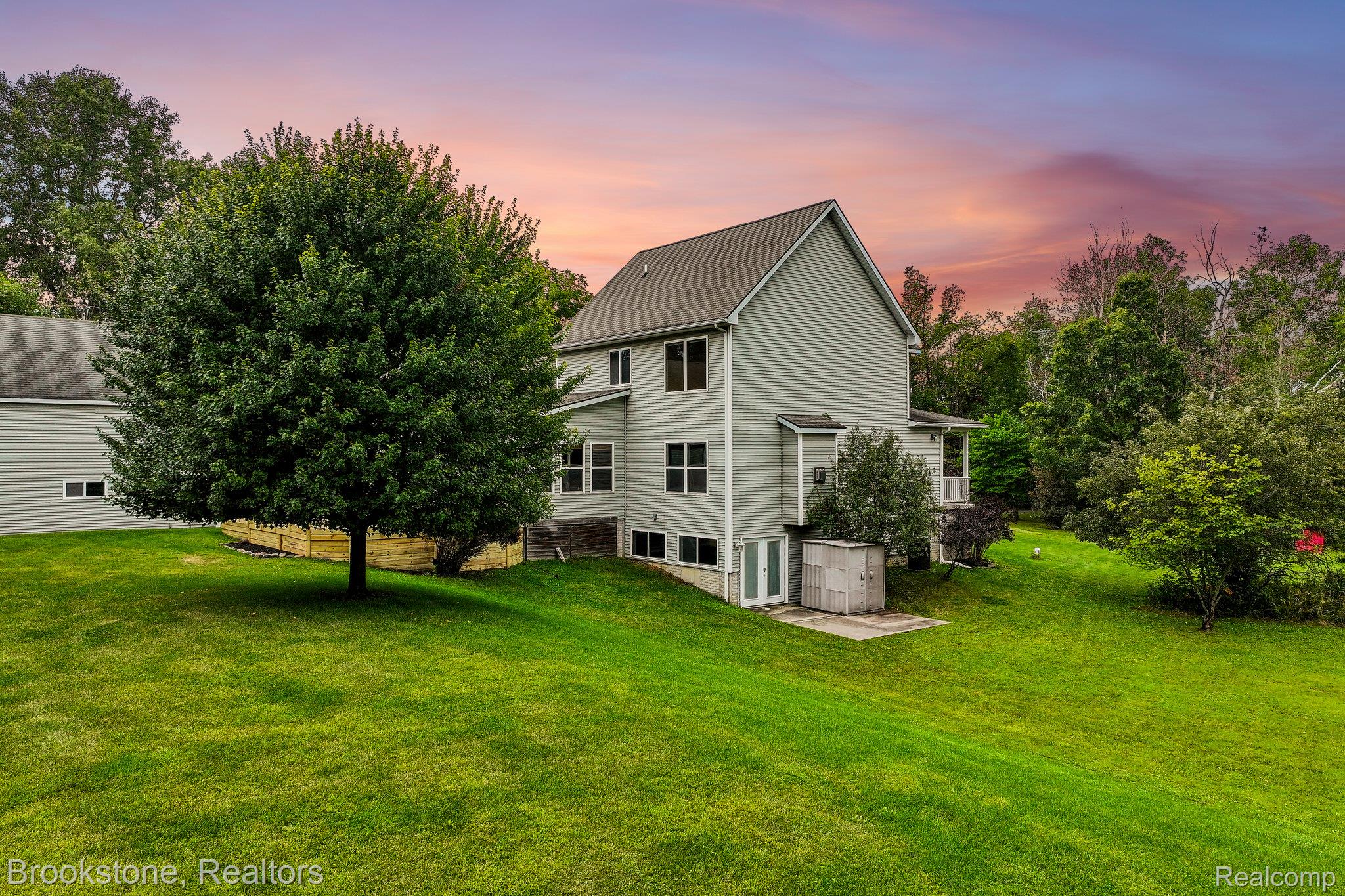 2633 Groveland Road Property Photo 61