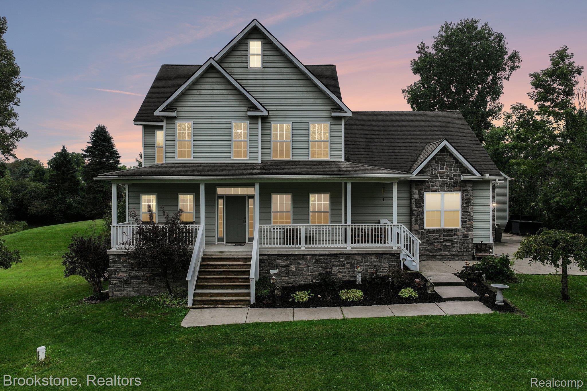 2633 Groveland Road Property Photo 62