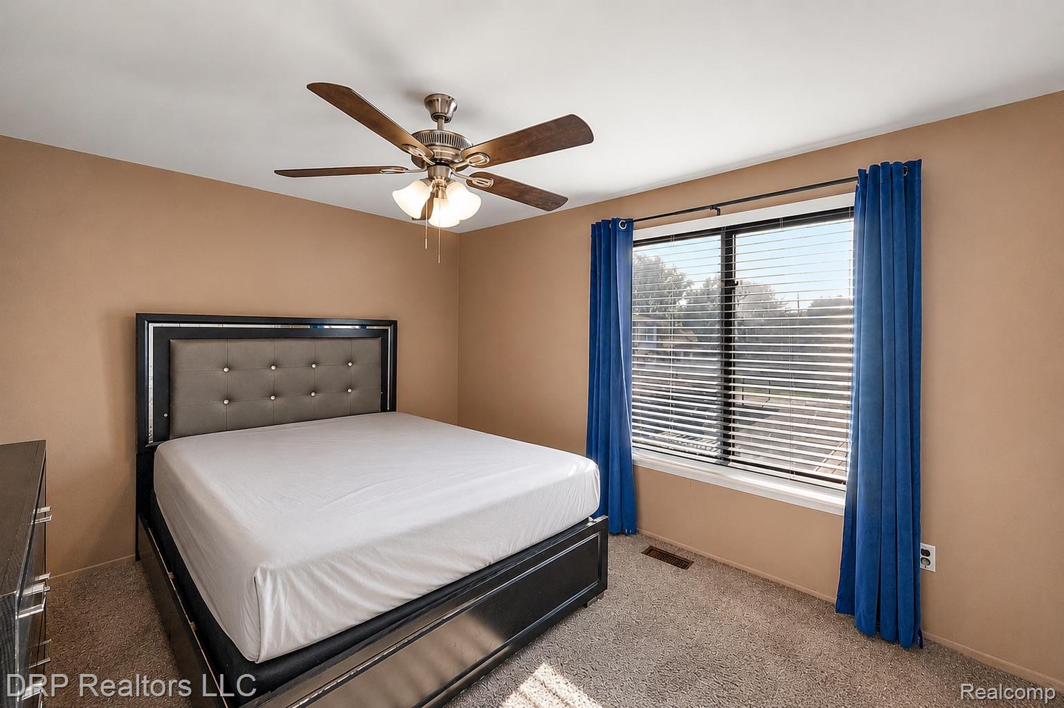 16994 Kingsbrooke Drive Property Photo 26