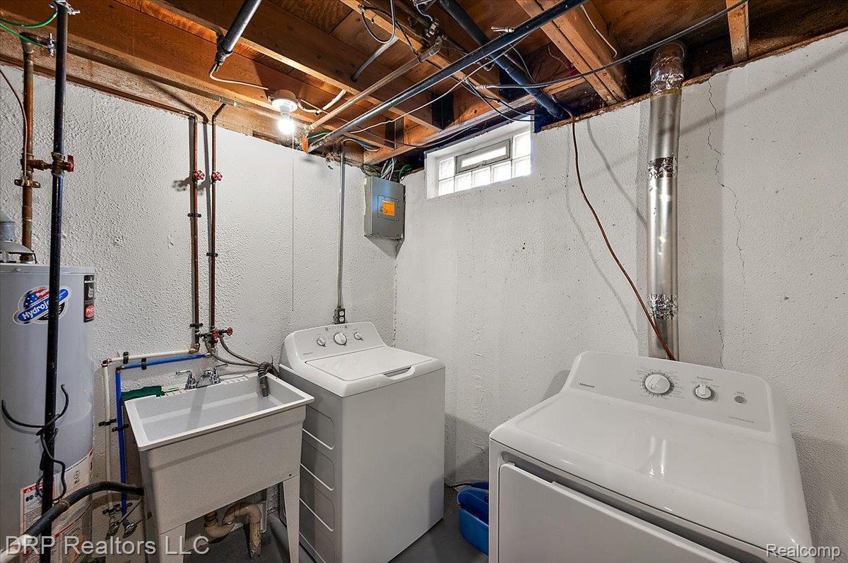 16994 Kingsbrooke Drive Property Photo 28
