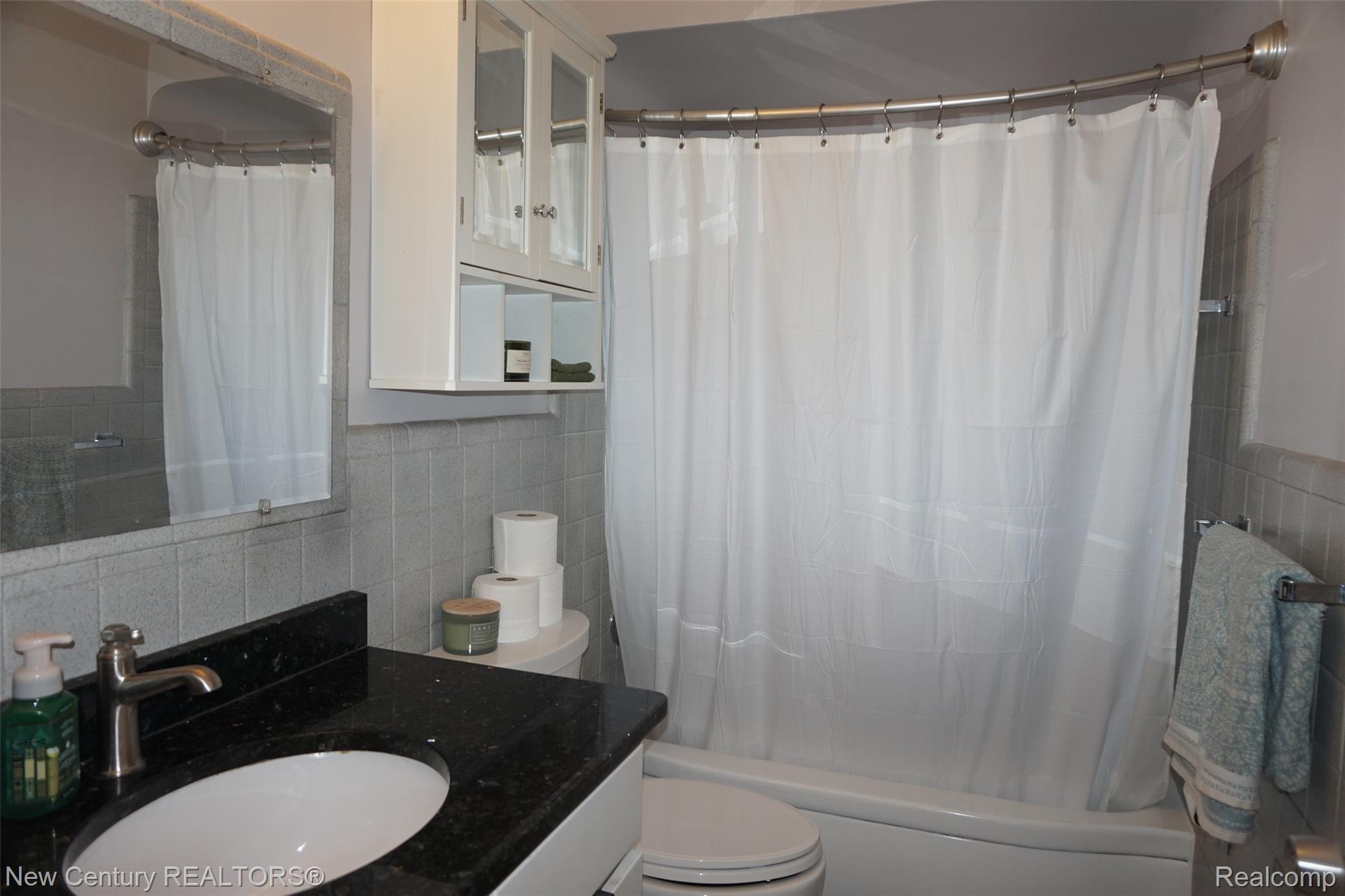 28102 Brush Street Property Photo 8