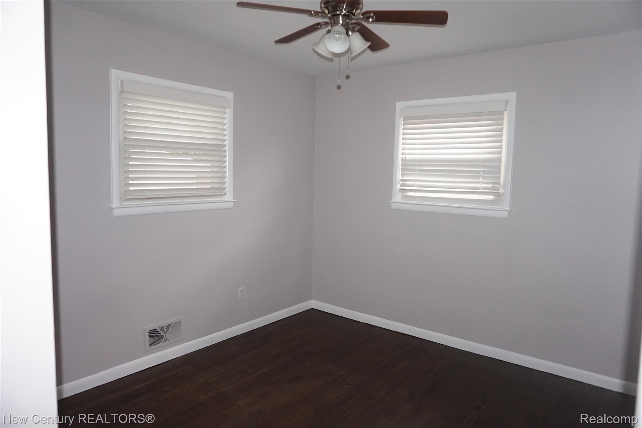 28102 Brush Street Property Photo 11