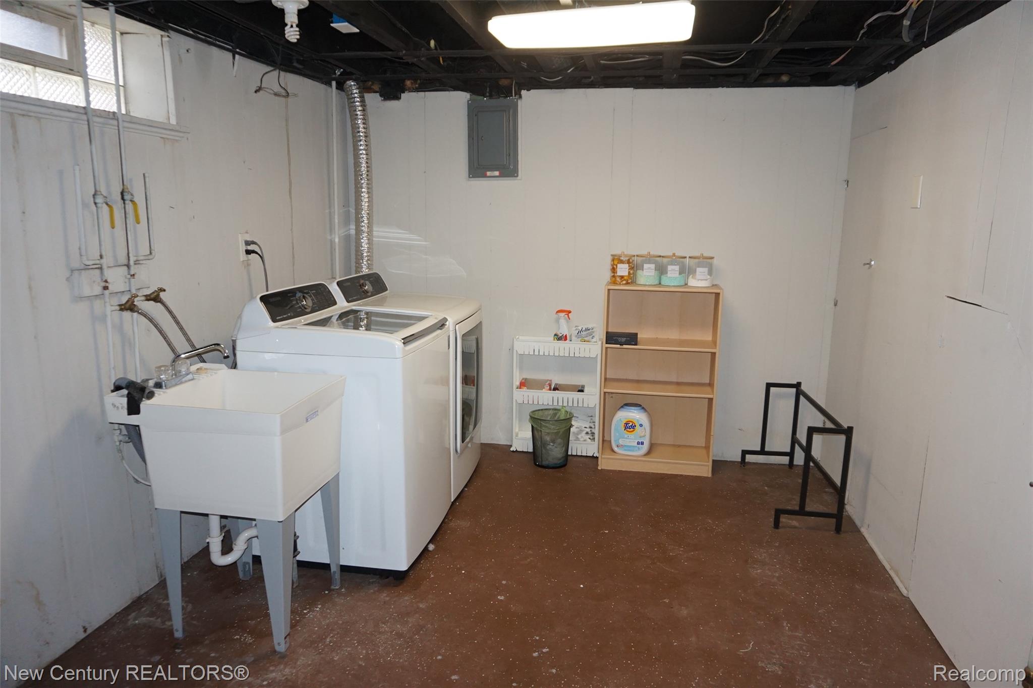 28102 Brush Street Property Photo 13