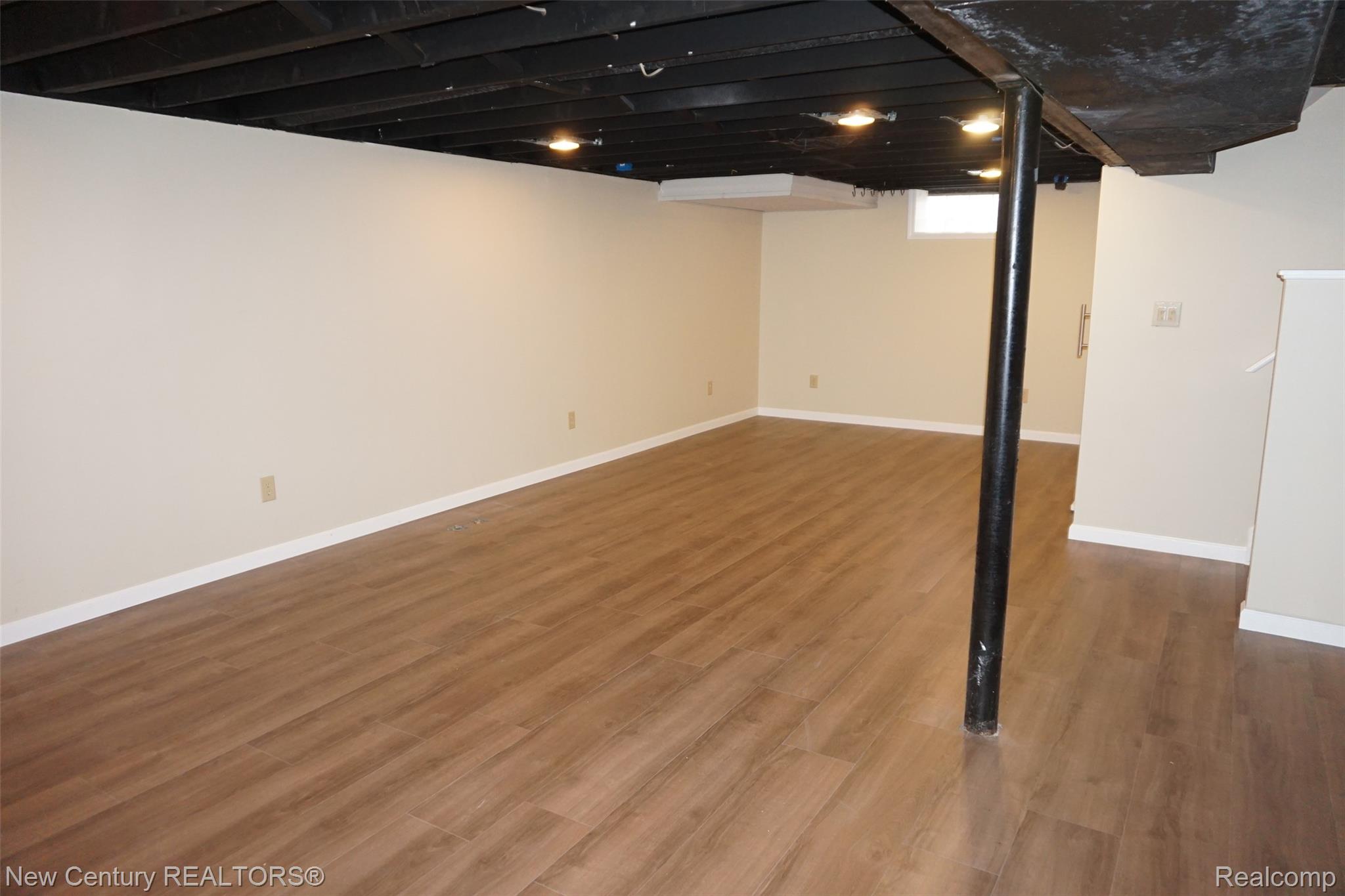 28102 Brush Street Property Photo 14
