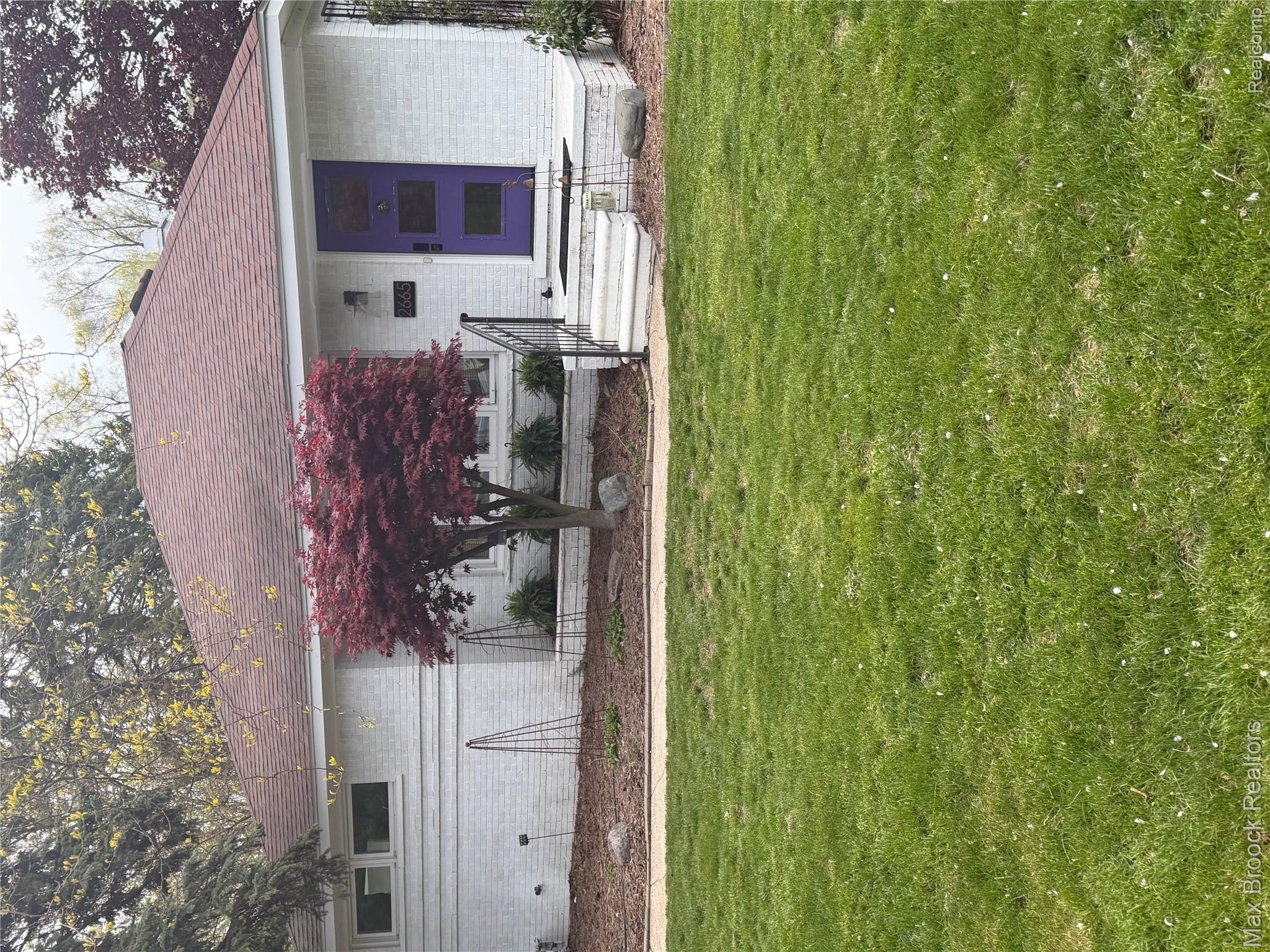 2665 Middlebelt Road Property Photo 3