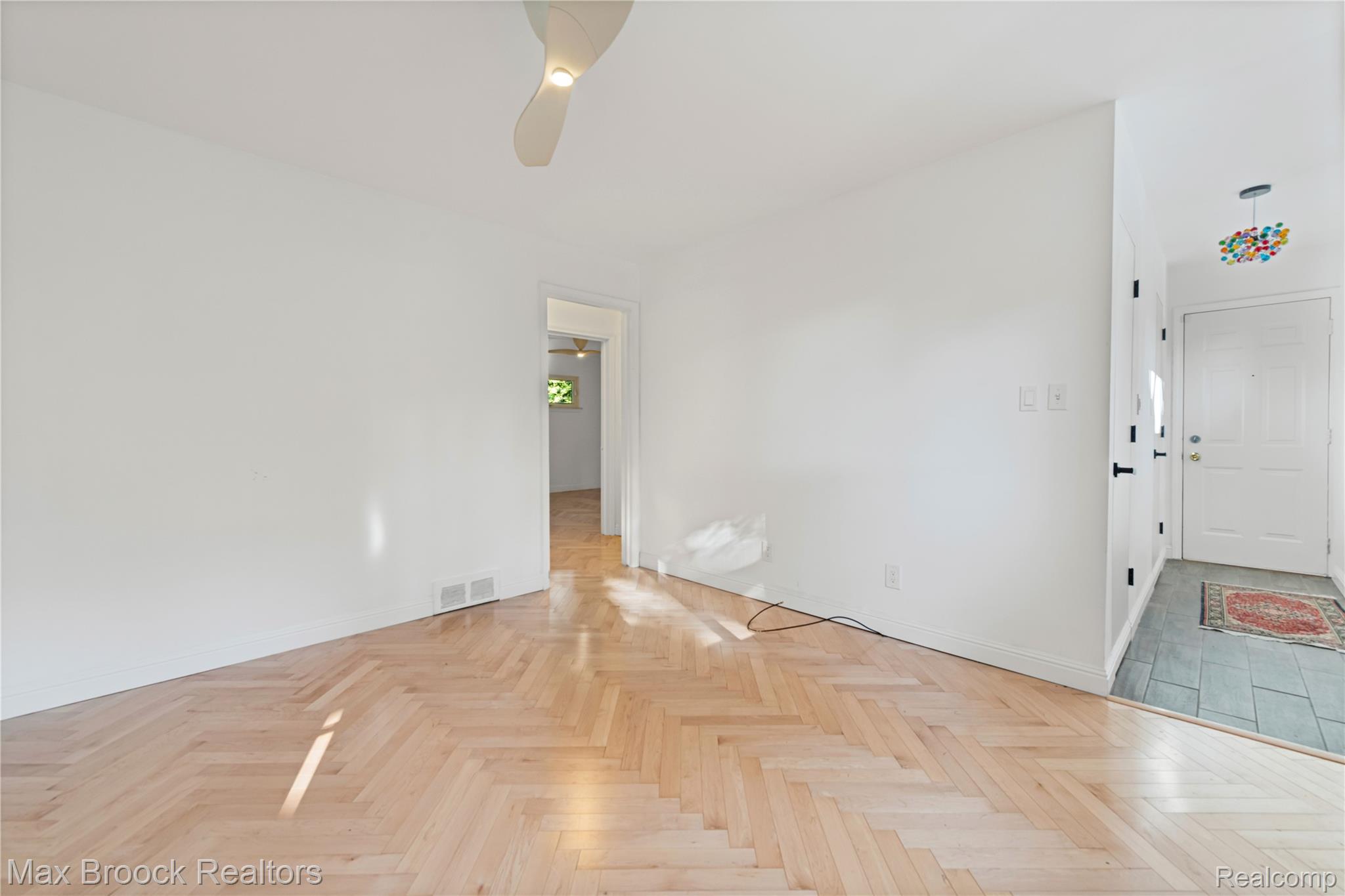 2665 Middlebelt Road Property Photo 13