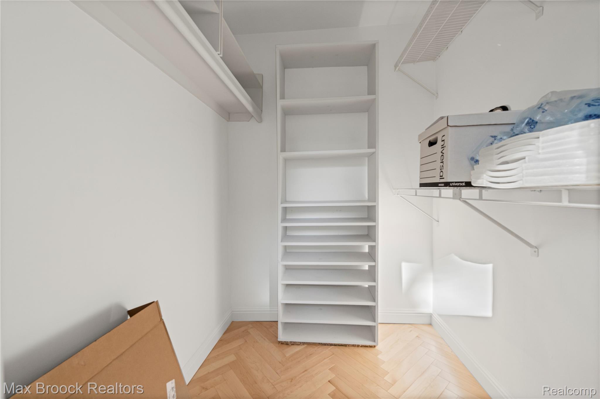 2665 Middlebelt Road Property Photo 15
