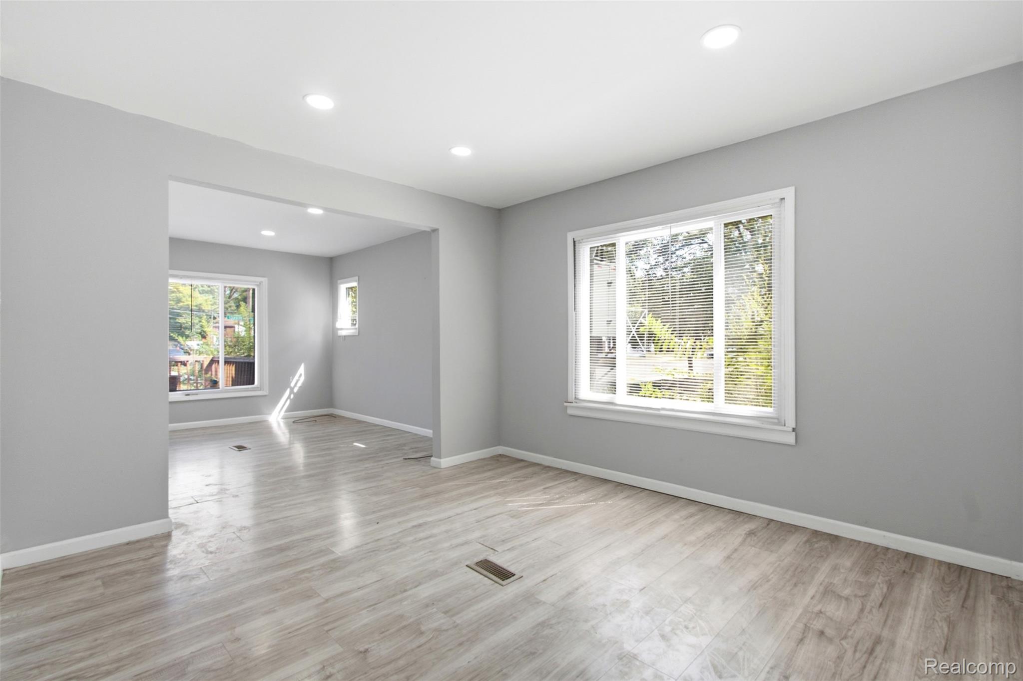 15803 Appoline Street Property Photo 8