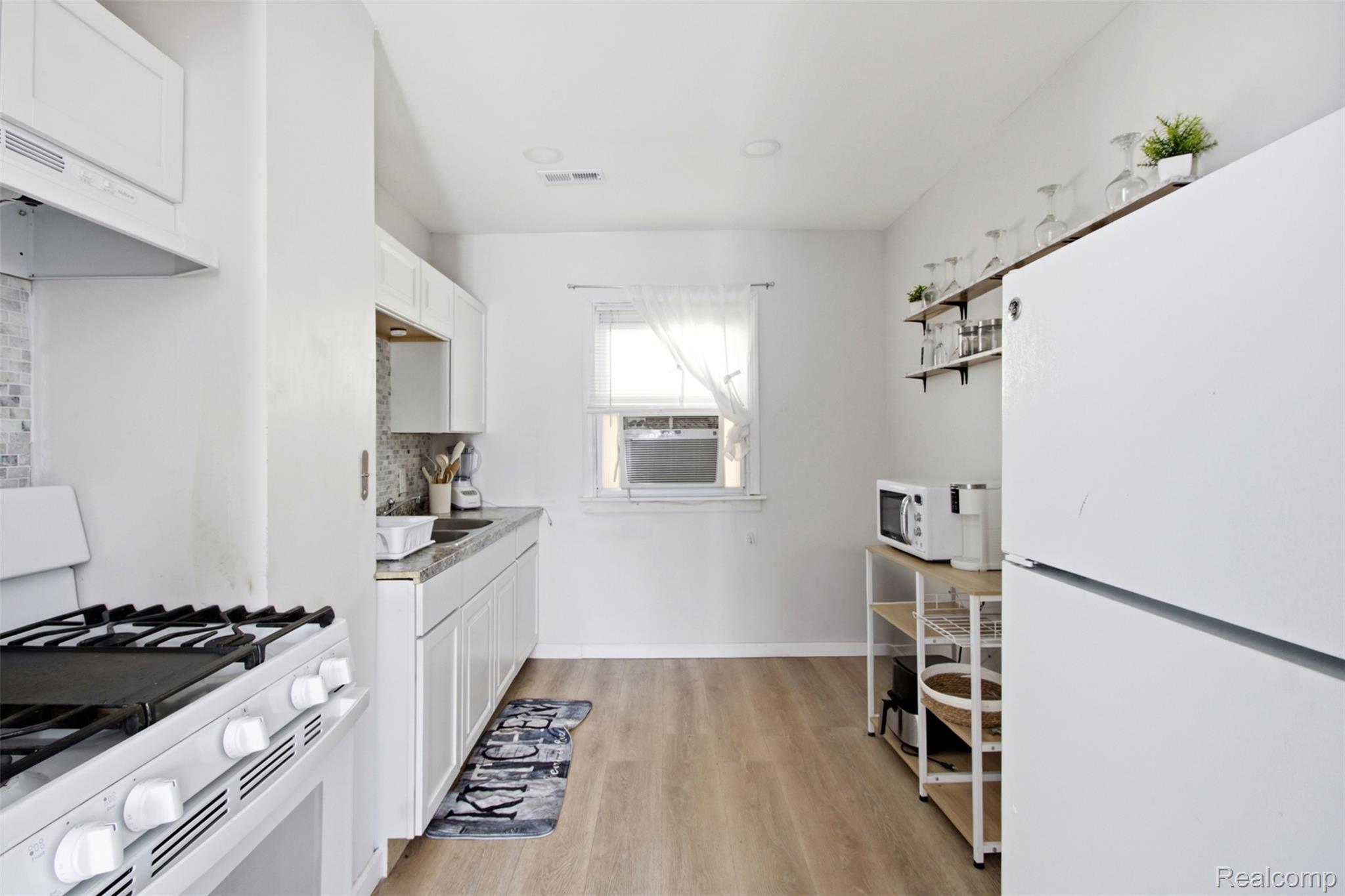 15803 Appoline Street Property Photo 16