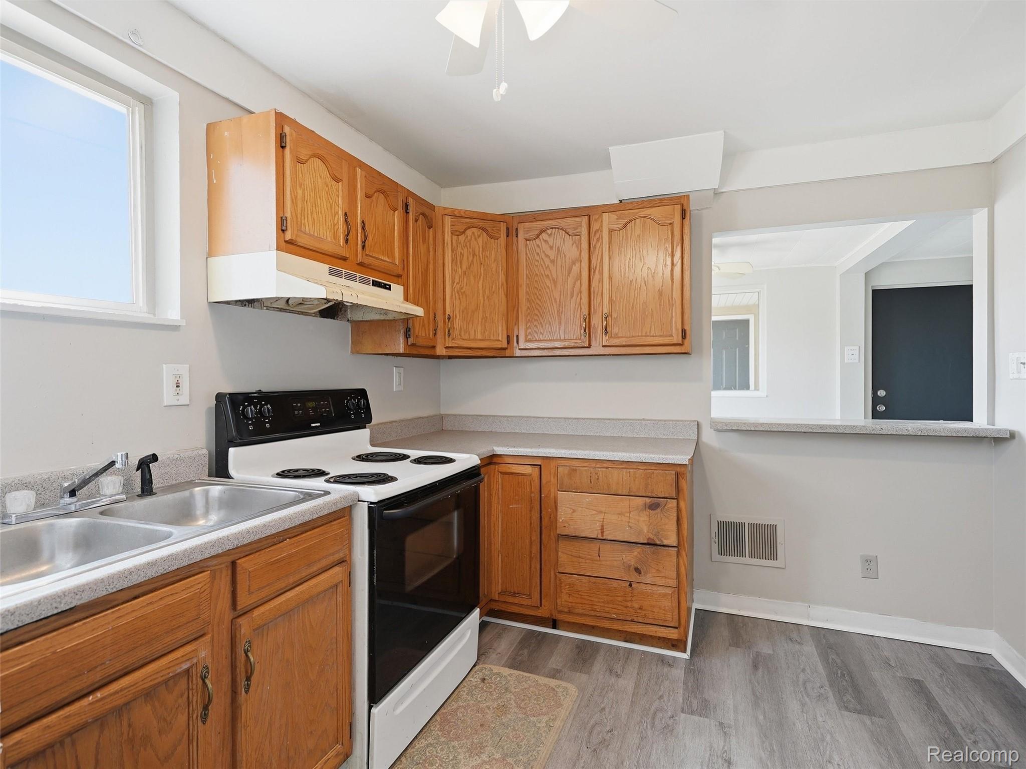 30 W Granet Avenue Property Photo 8