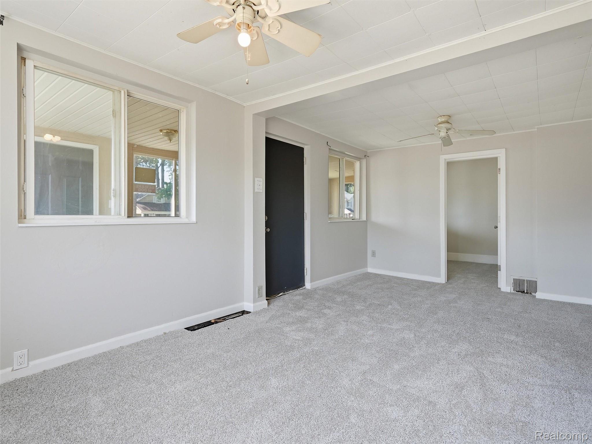 30 W Granet Avenue Property Photo 15