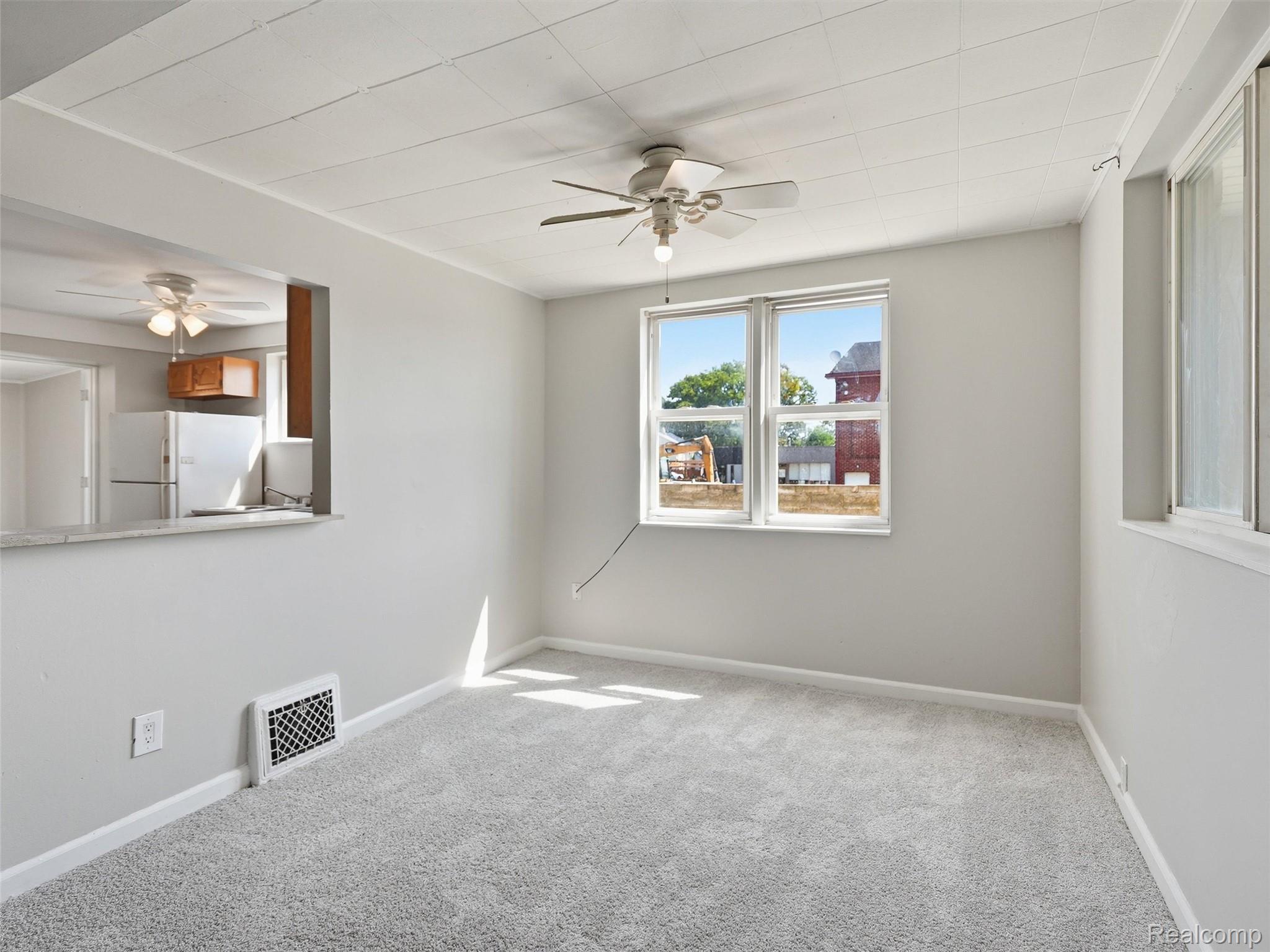 30 W Granet Avenue Property Photo 16