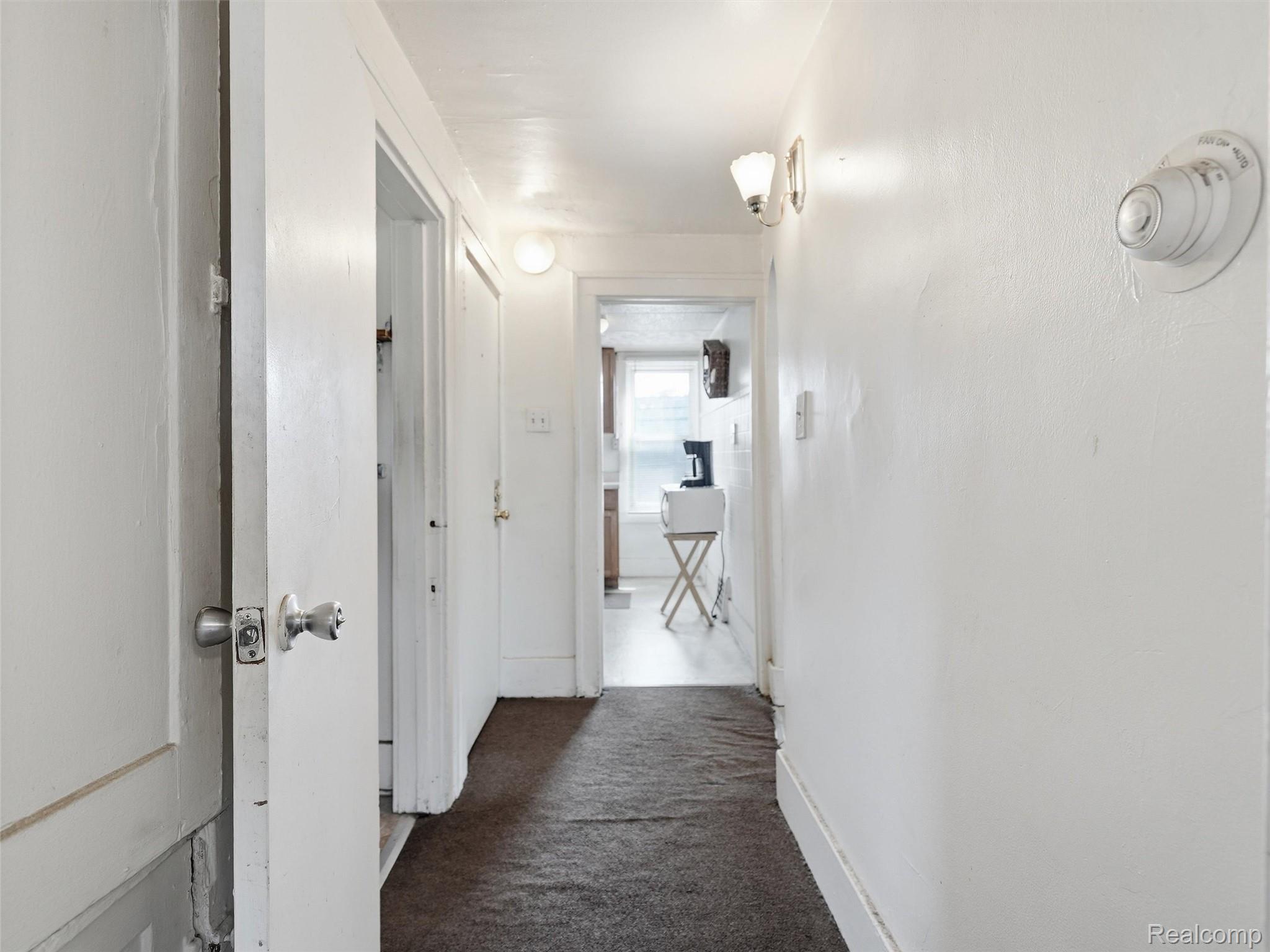 30 W Granet Avenue Property Photo 20
