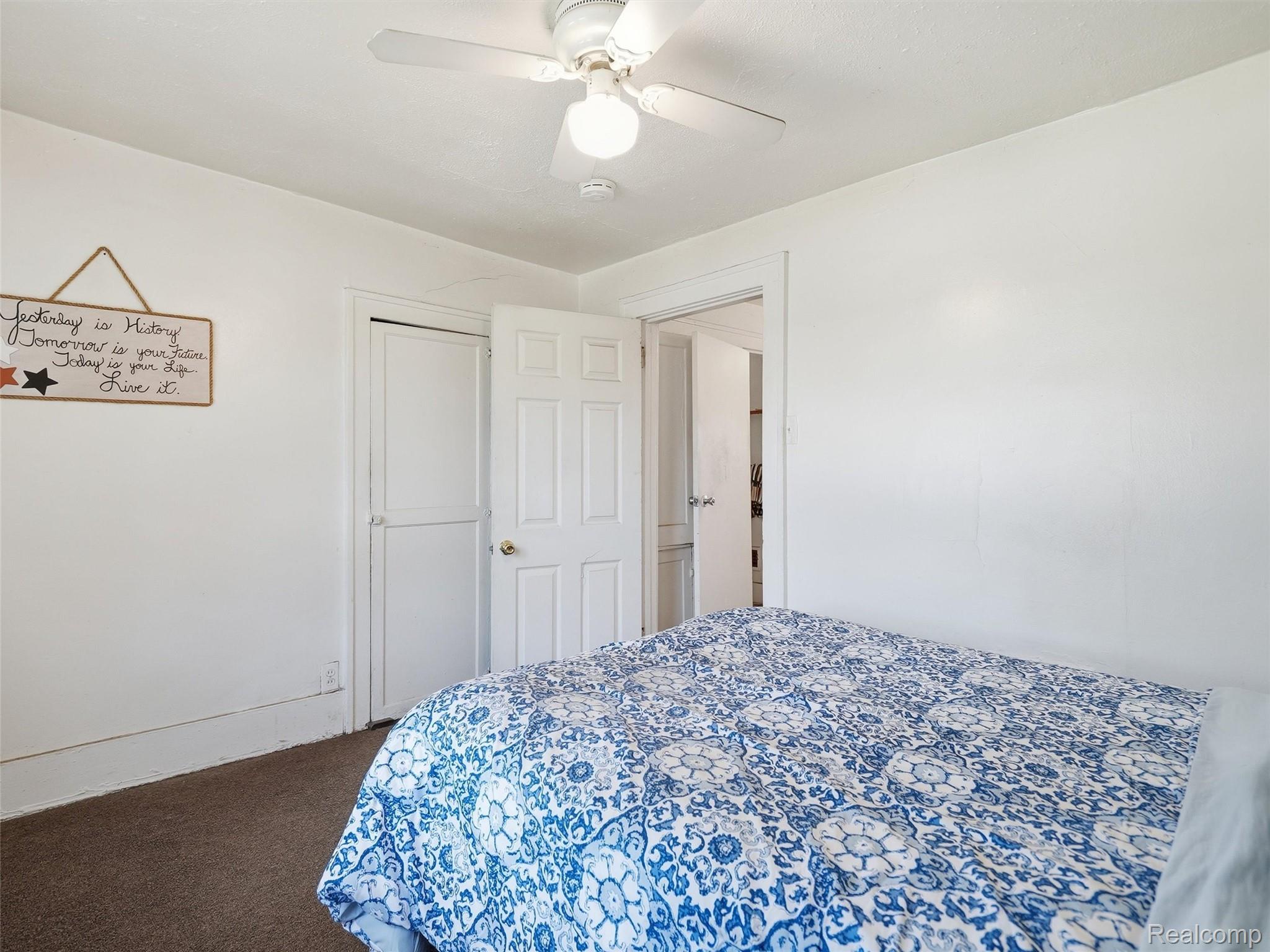 30 W Granet Avenue Property Photo 21