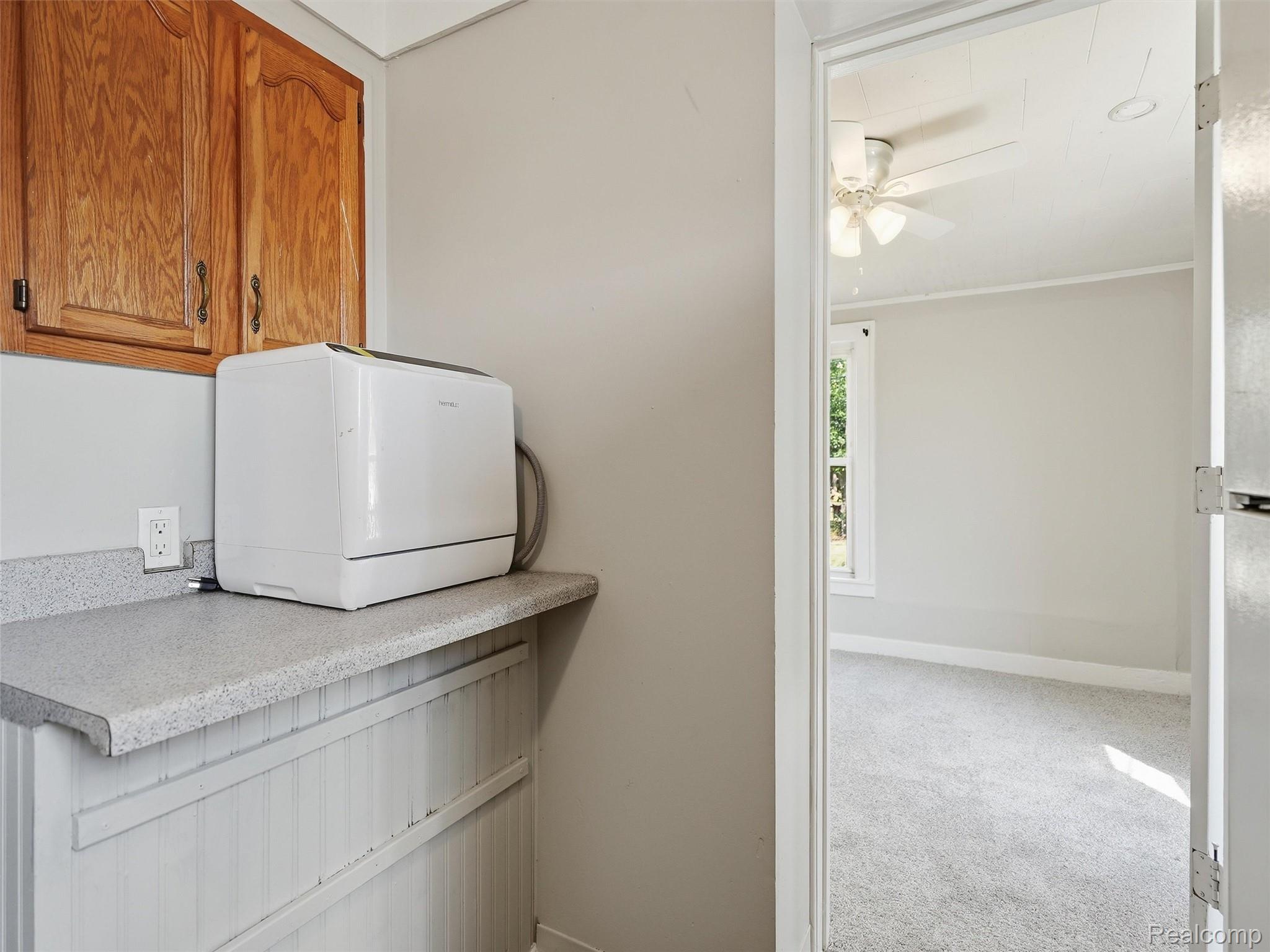 30 W Granet Avenue Property Photo 33