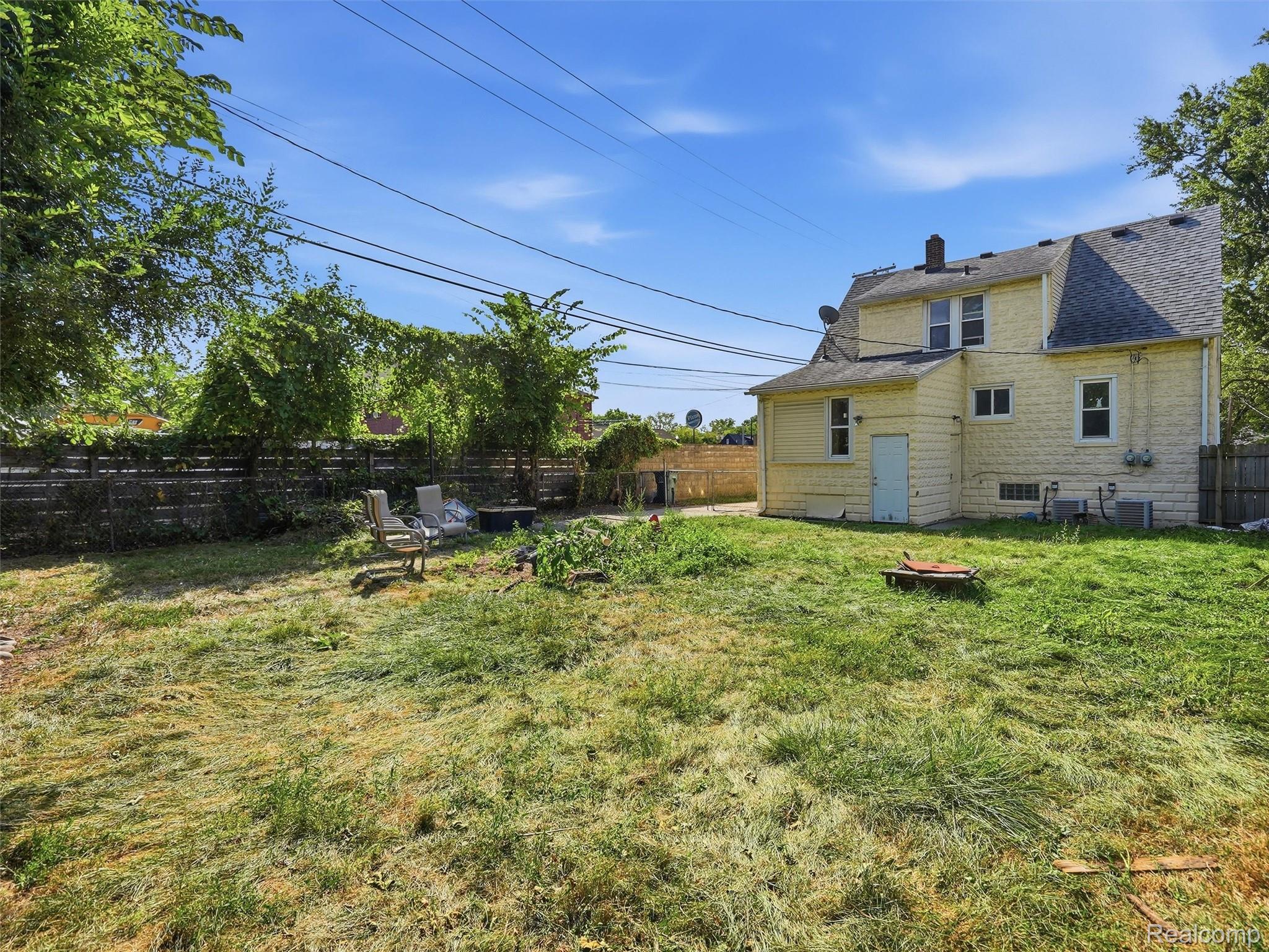 30 W Granet Avenue Property Photo 39