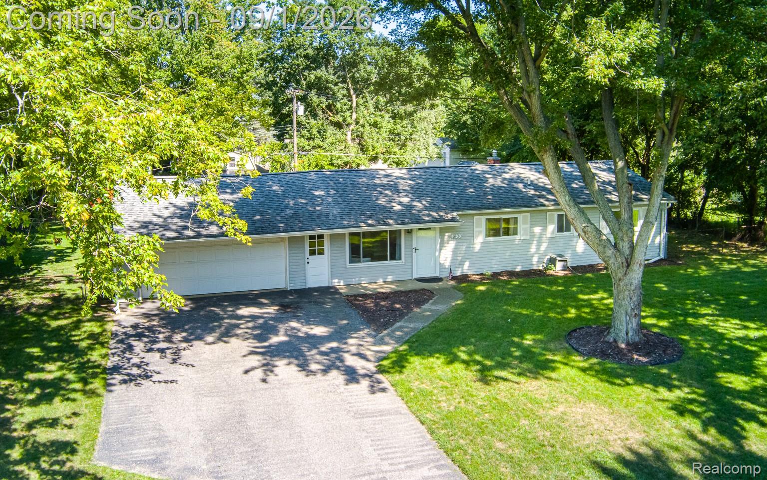 4600 Independence Drive Property Photo 1