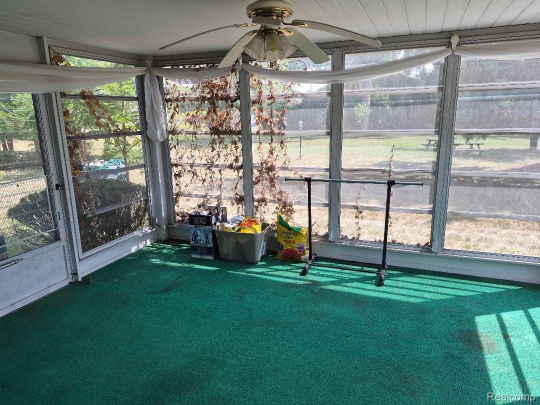 25102 Friar Lane Property Photo 5
