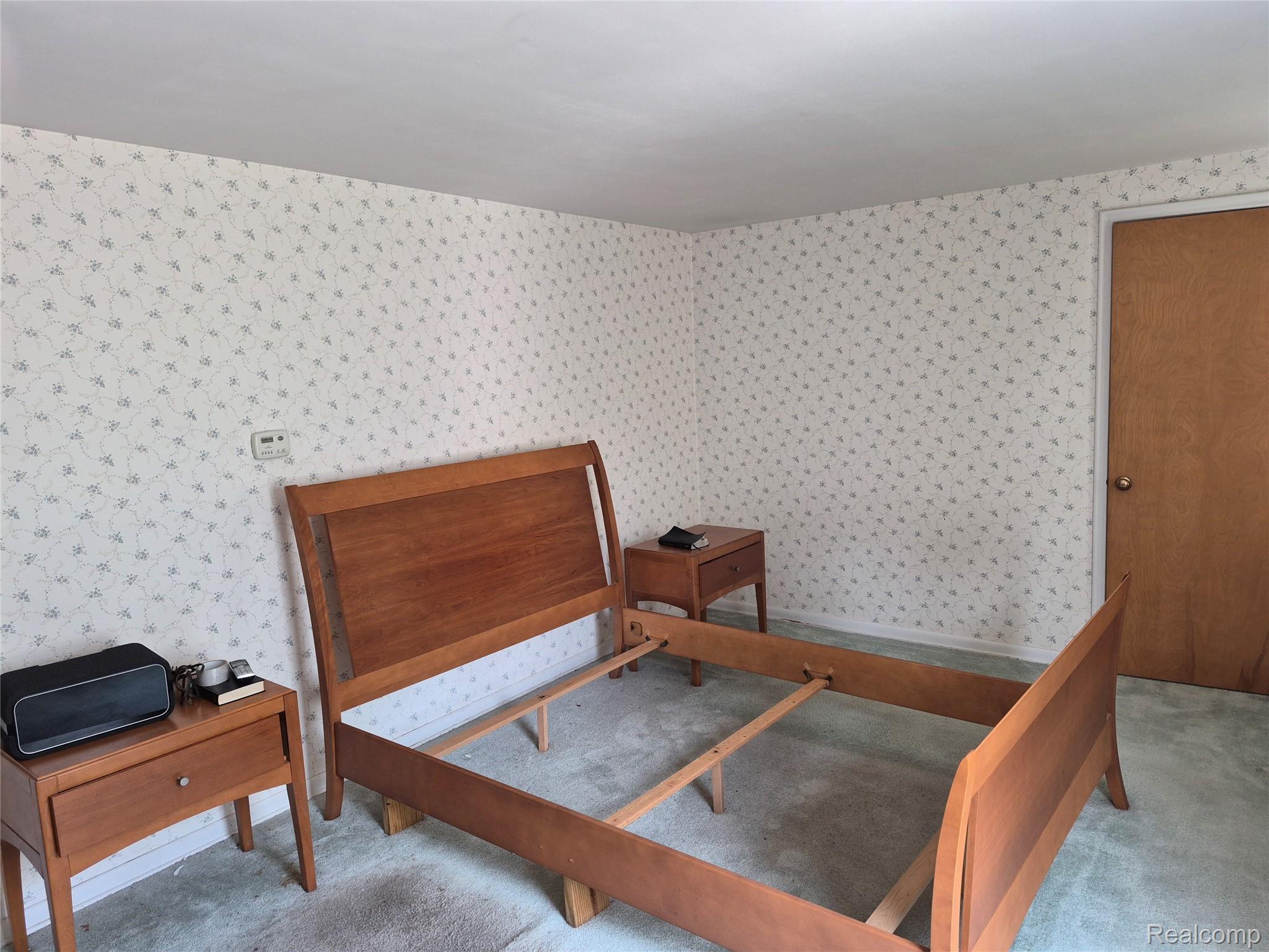 25102 Friar Lane Property Photo 9