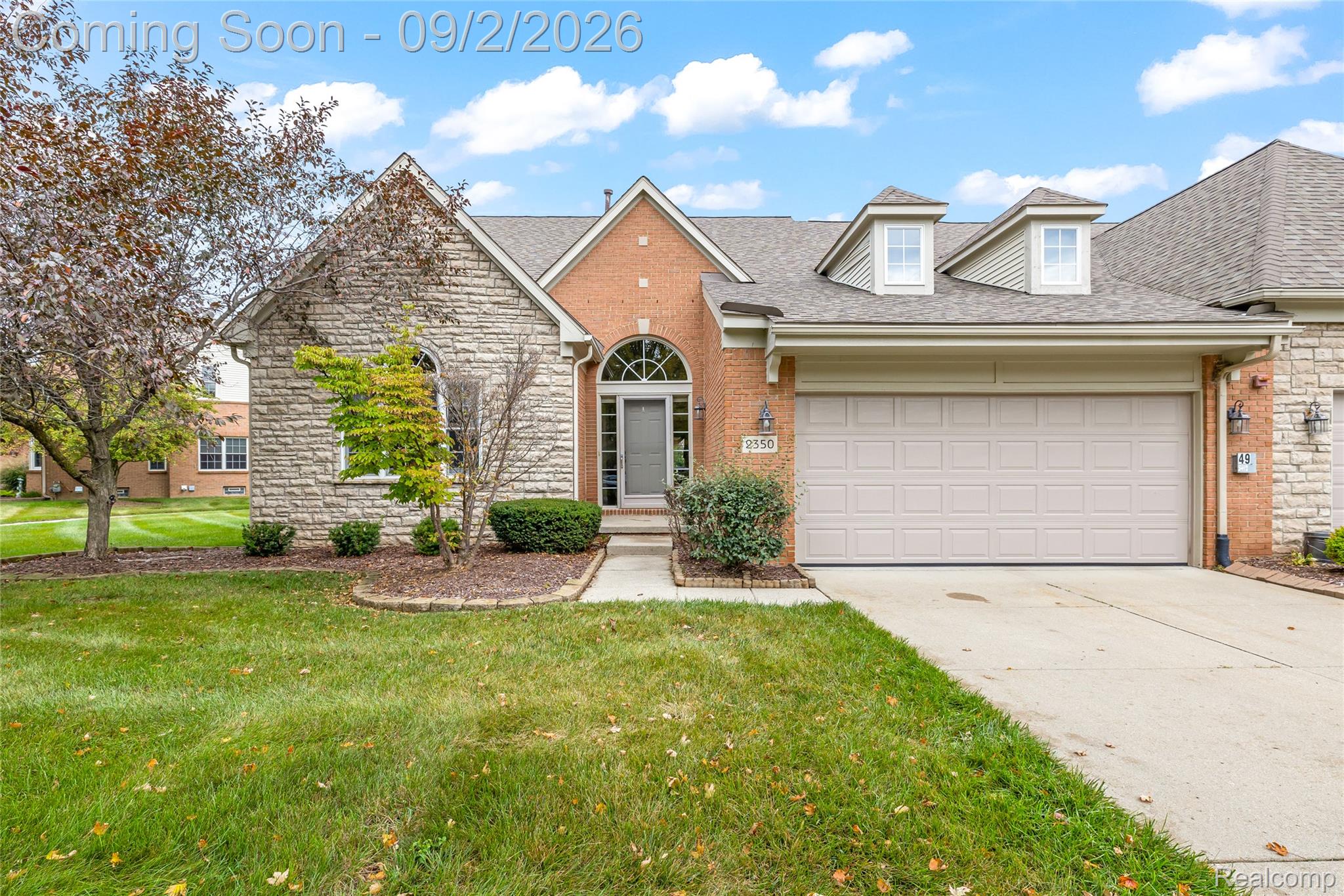 2350 Lexington Circle Property Photo 1