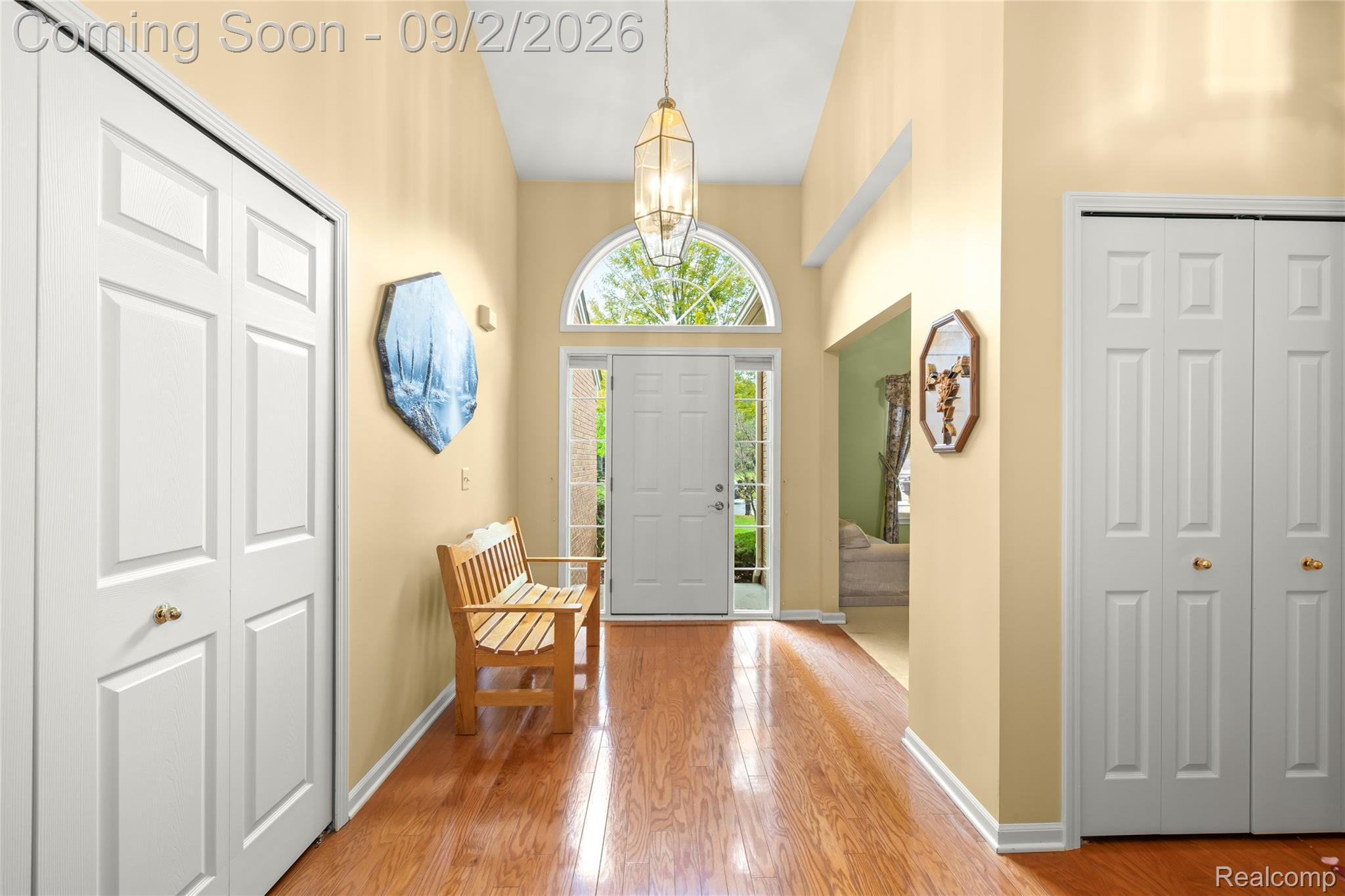 2350 Lexington Circle Property Photo 3