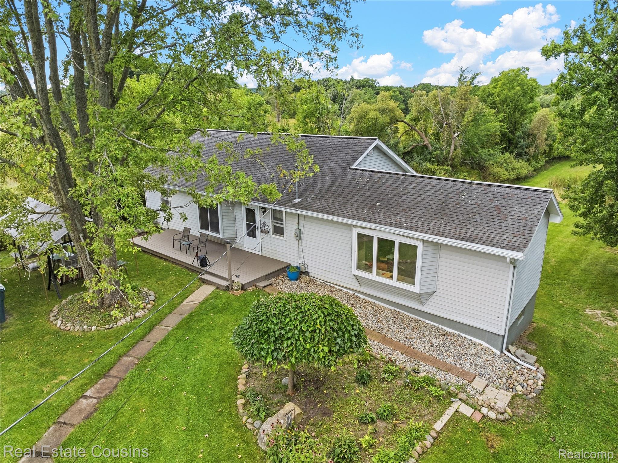 17300 Hickory Ridge Road Property Photo 1