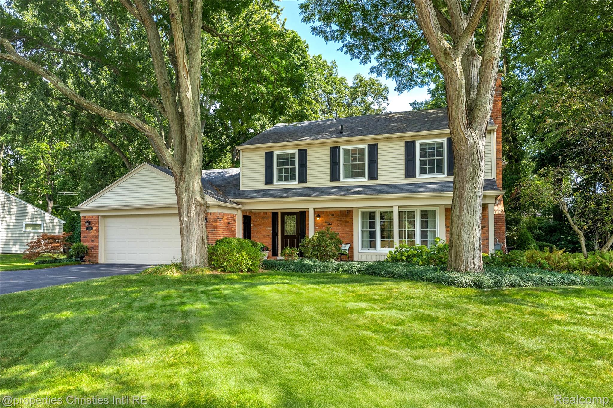 2805 Lamplighter Lane Property Photo 1