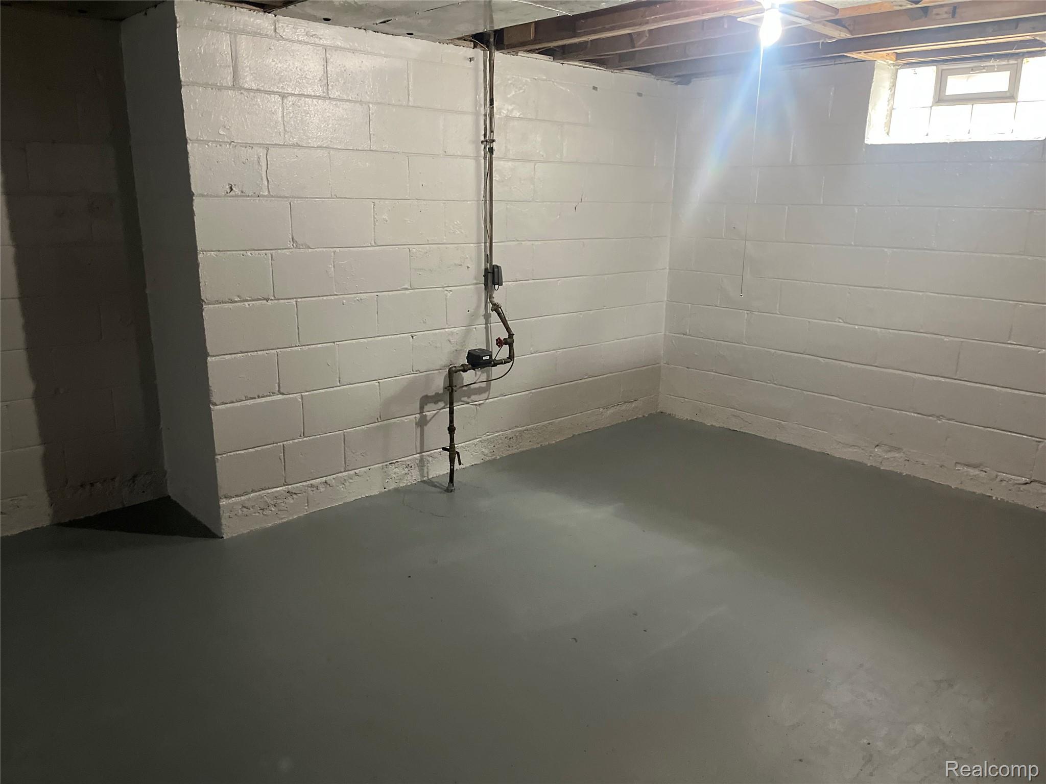 1640 18th Street Property Photo 2