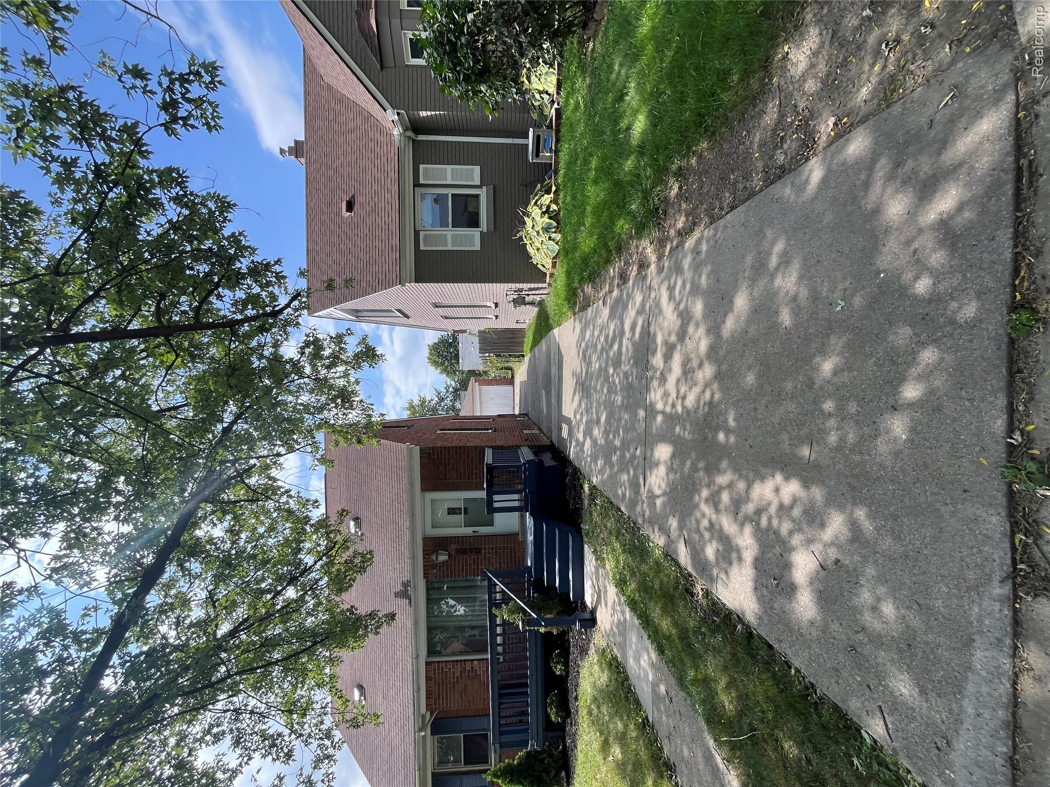 1640 18th Street Property Photo 11