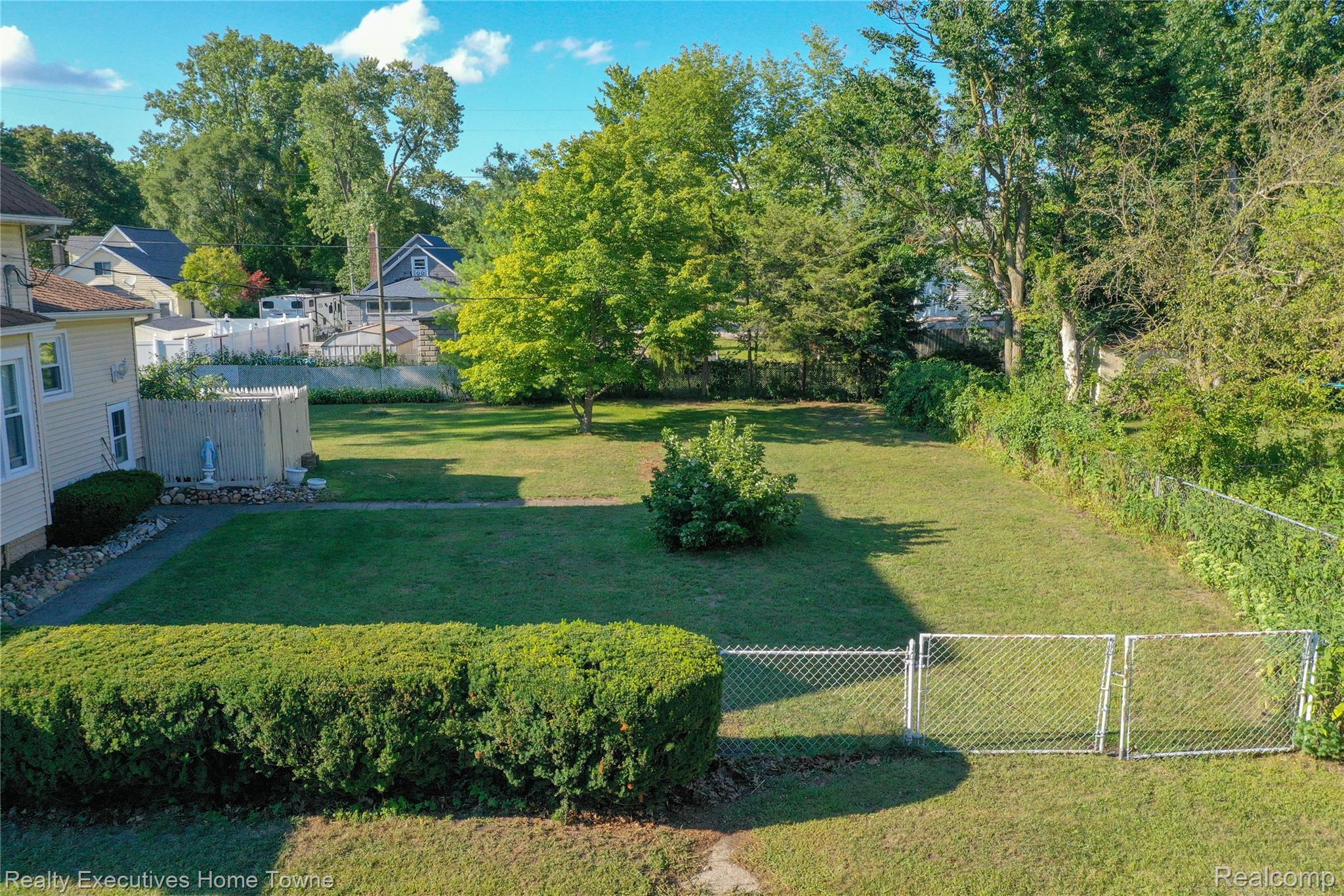 3003 North Boulevard Property Photo 5