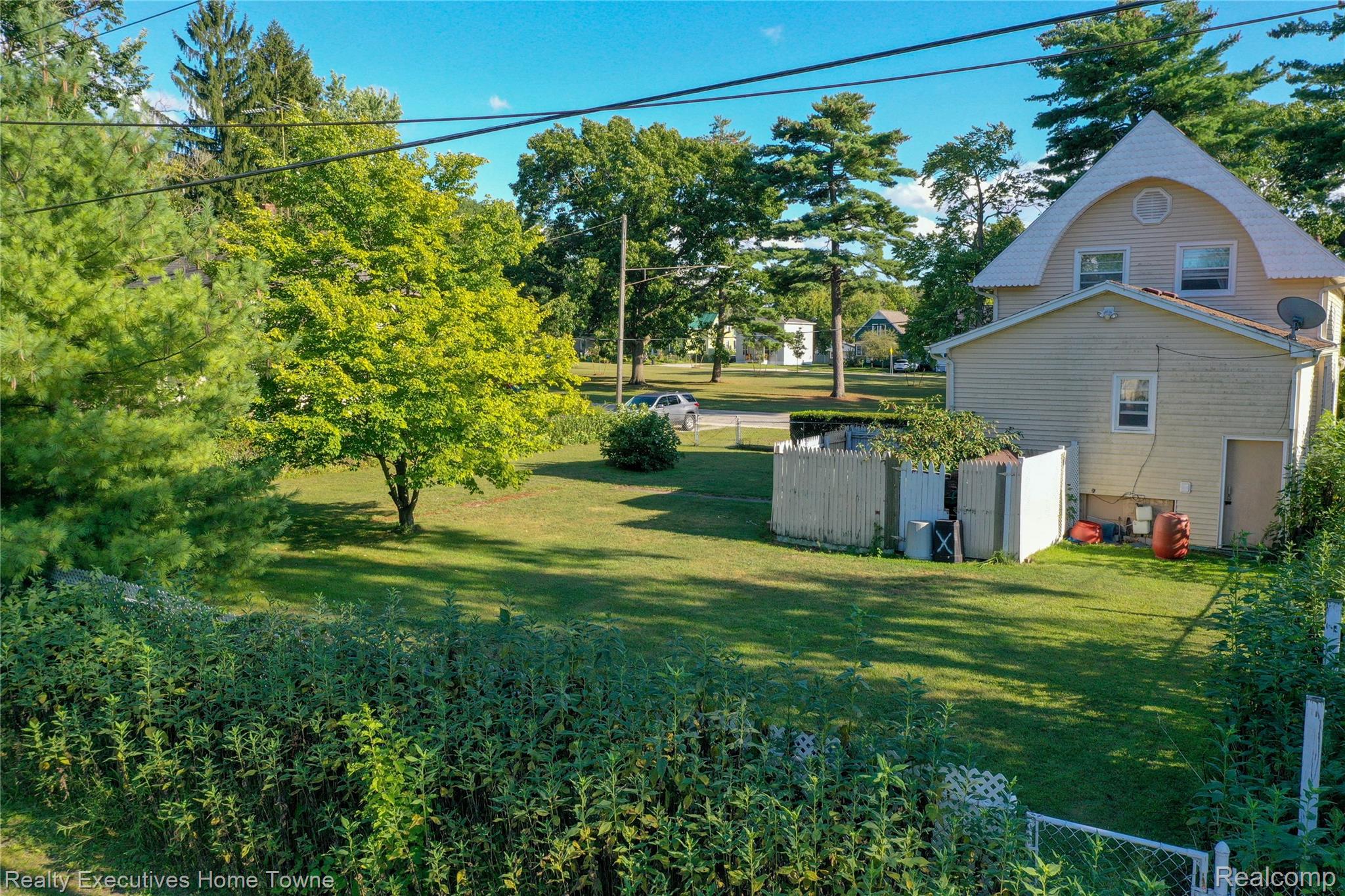 3003 North Boulevard Property Photo 6