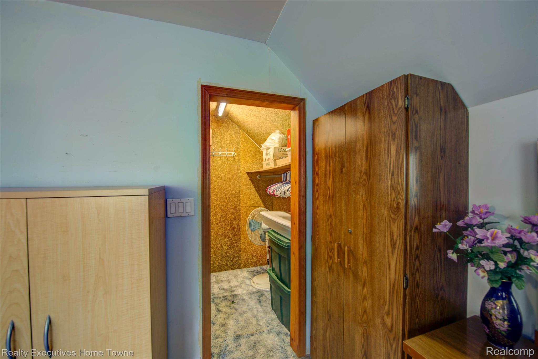 3003 North Boulevard Property Photo 27