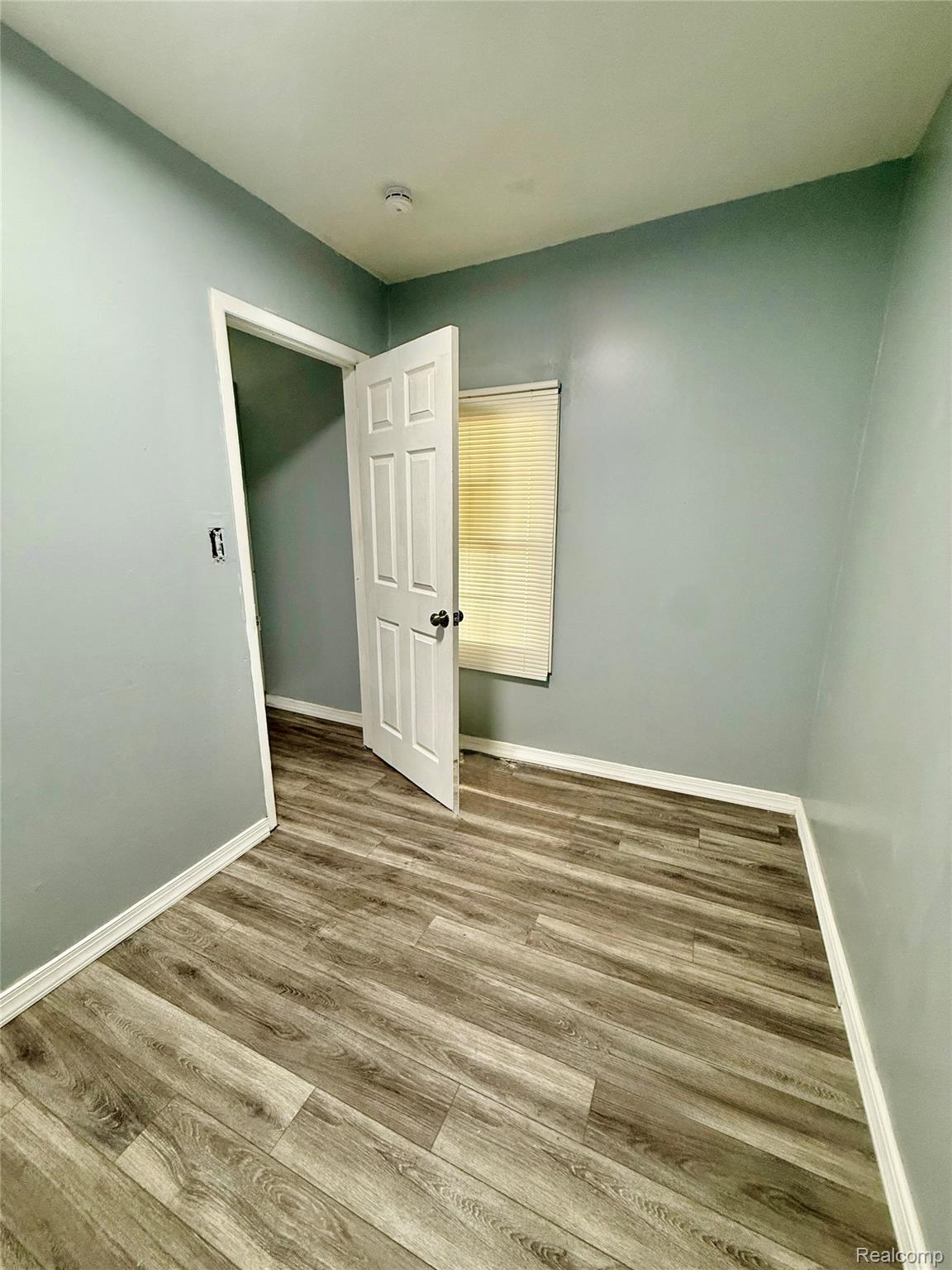 421 Polk Avenue Property Photo 4