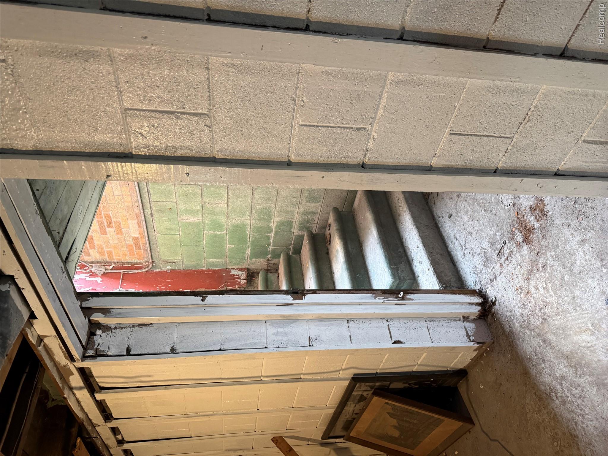 421 Polk Avenue Property Photo 11