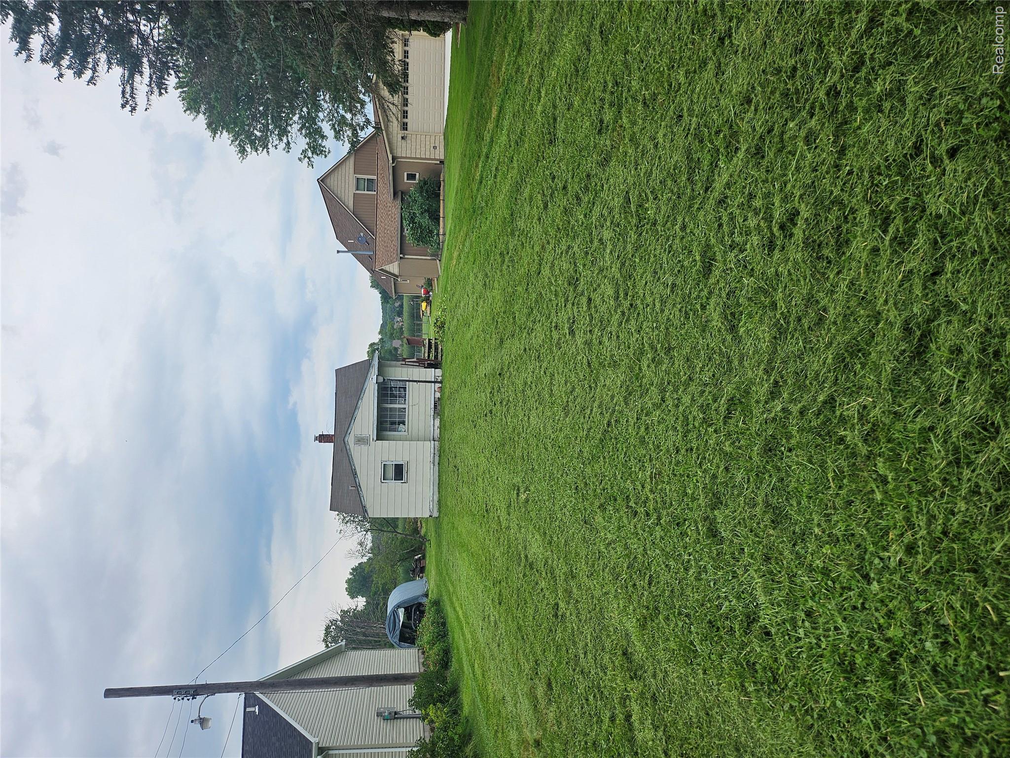32703 Sutton Road Property Photo 1