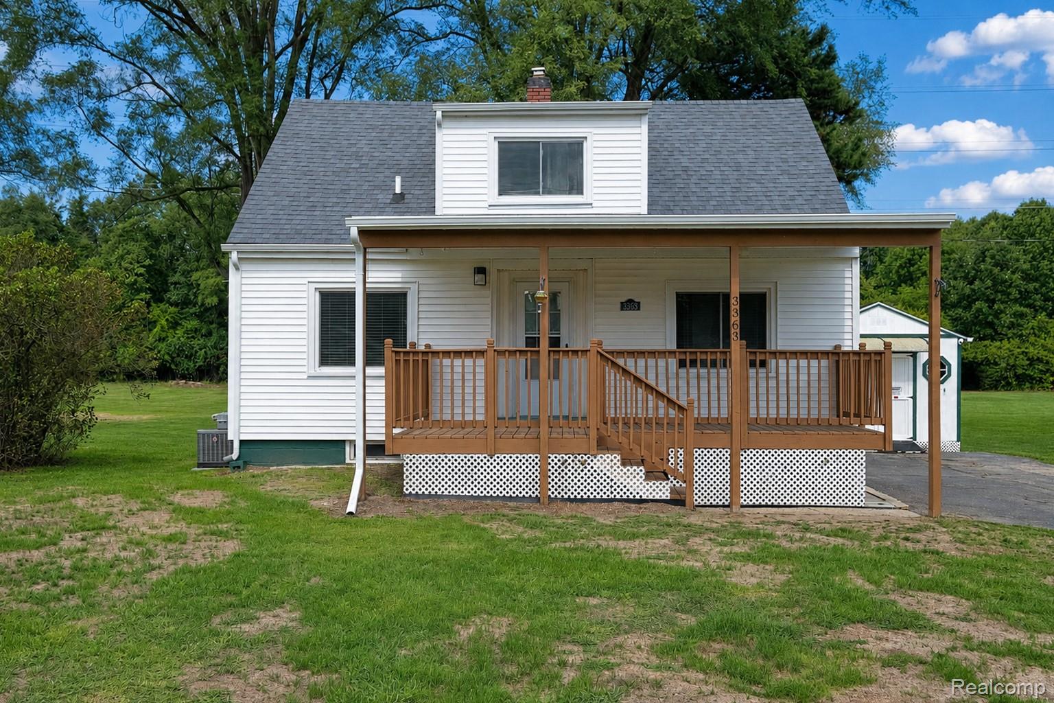 3363 E Pierson Road Property Photo 1