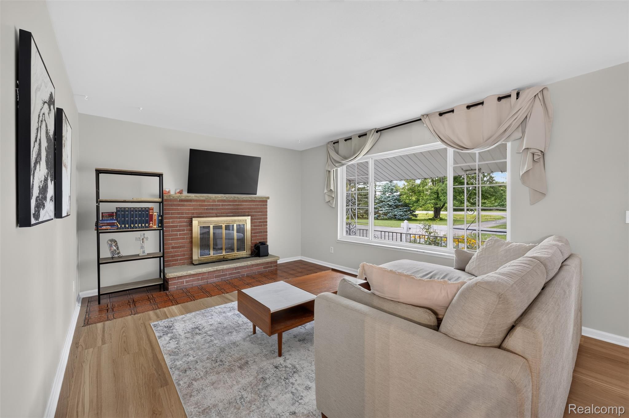 12055 W Pierson Road Property Photo 7