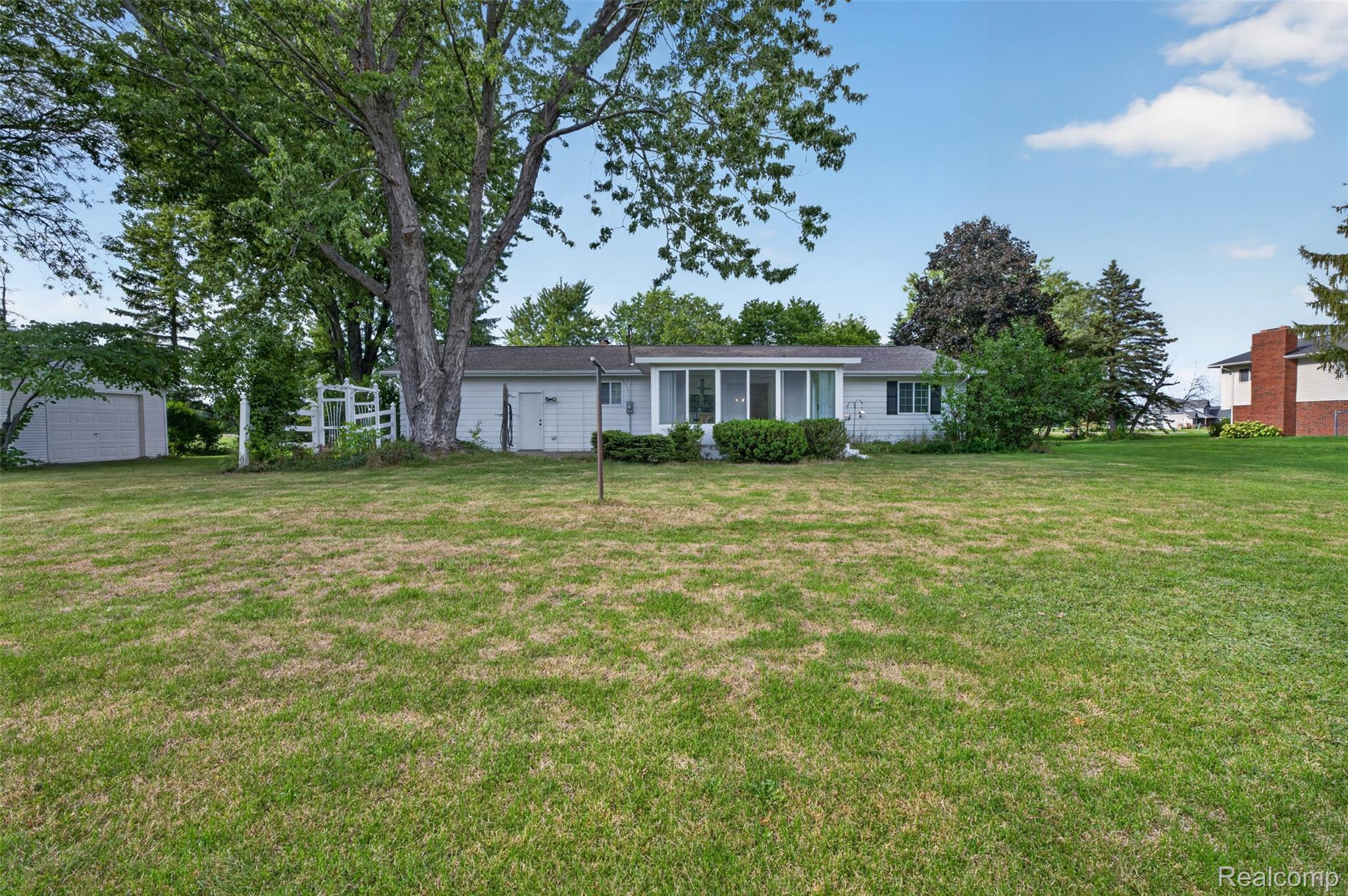 12055 W Pierson Road Property Photo 55